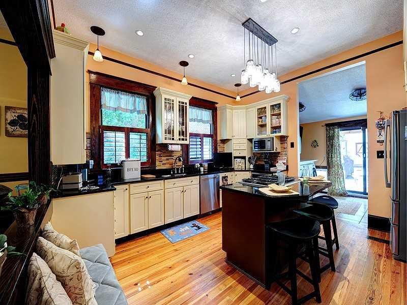 1064 Delaware | Ormewood Park | Kitchen Before