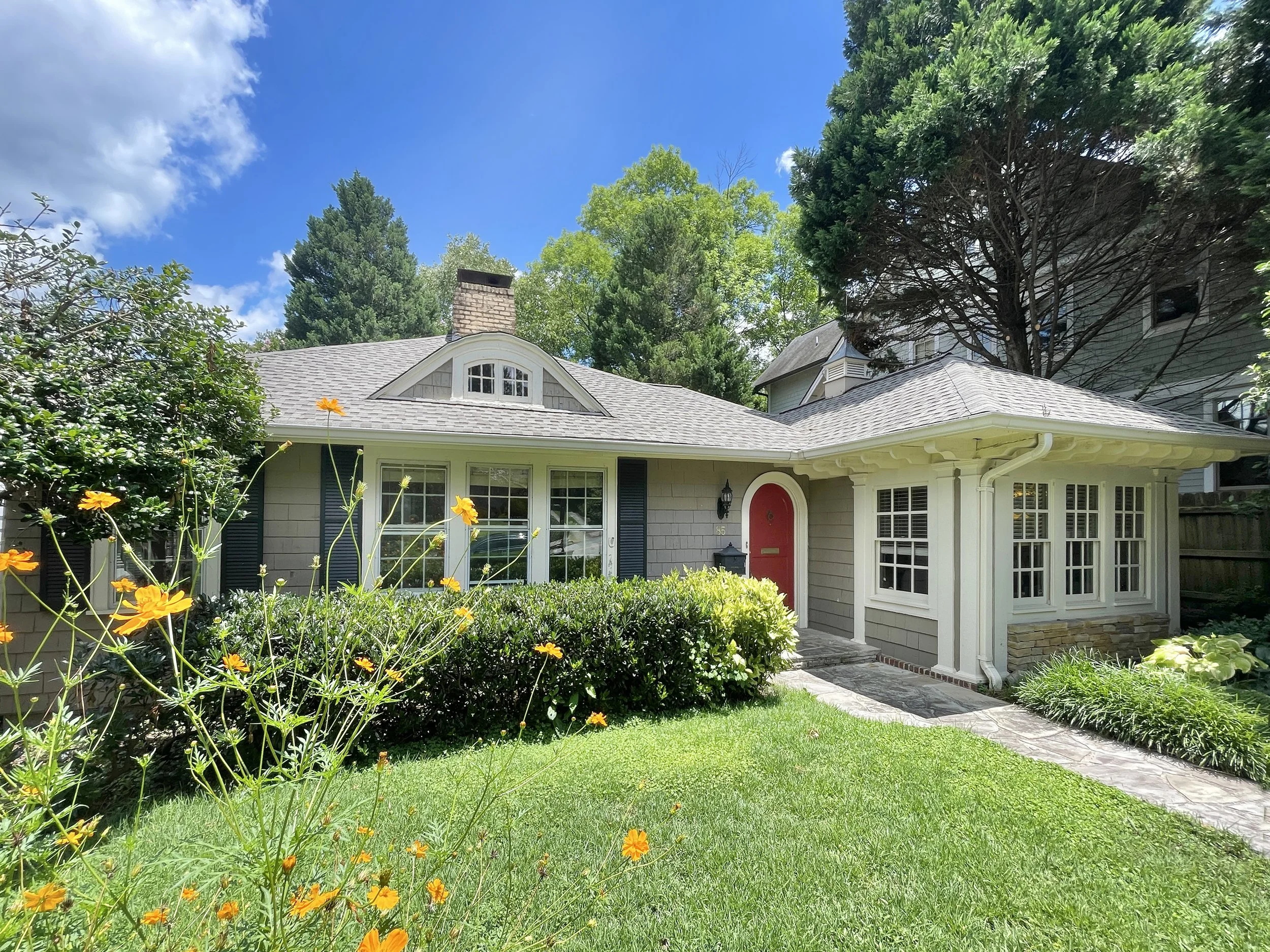 85 Montgomery Ferry Rd NE