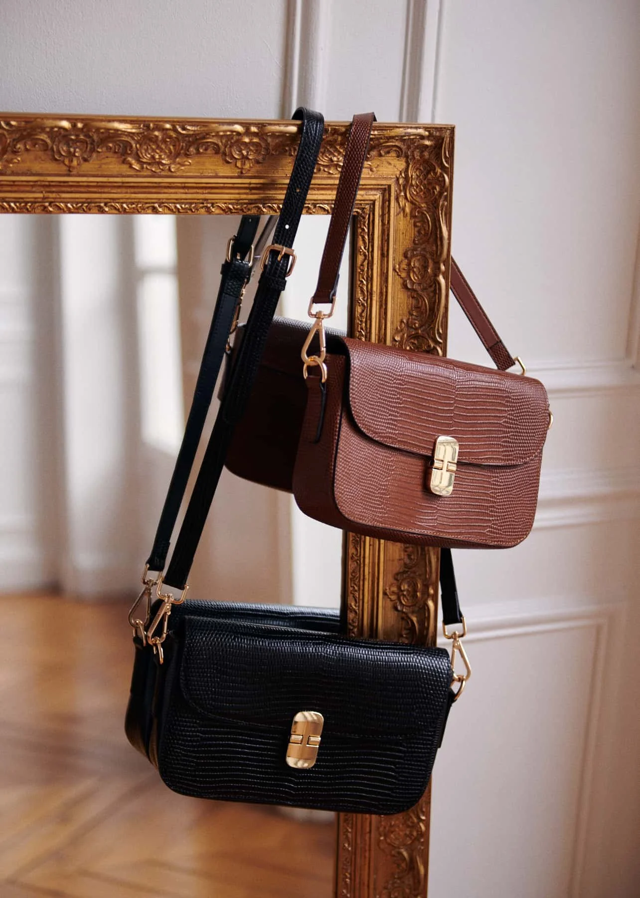 motus_boutique_sac_elora_lezard_noir_4.jpg