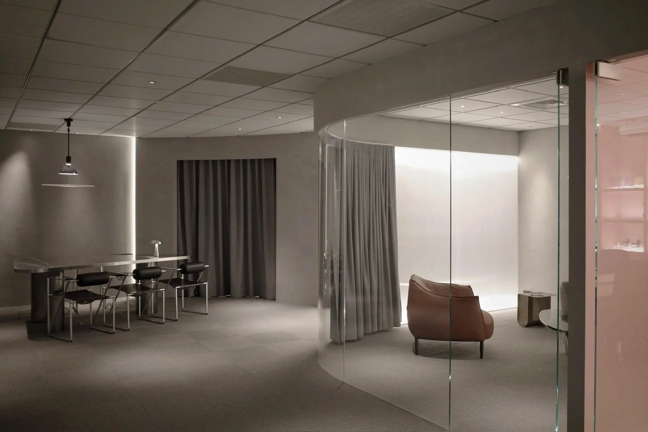RLoffice_9.jpg