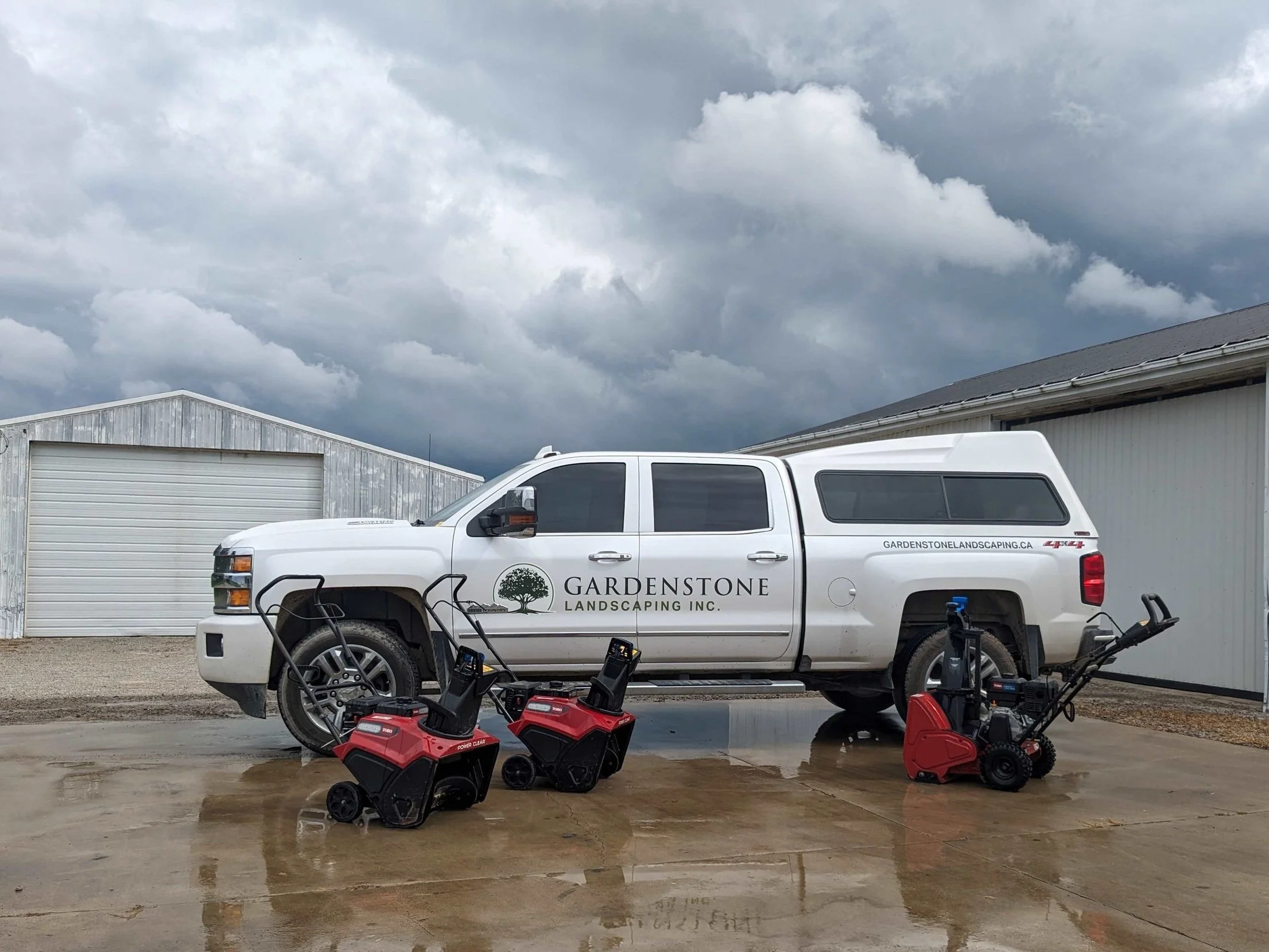 Gardenstone snow clearing crew getting ready for the coming storm
