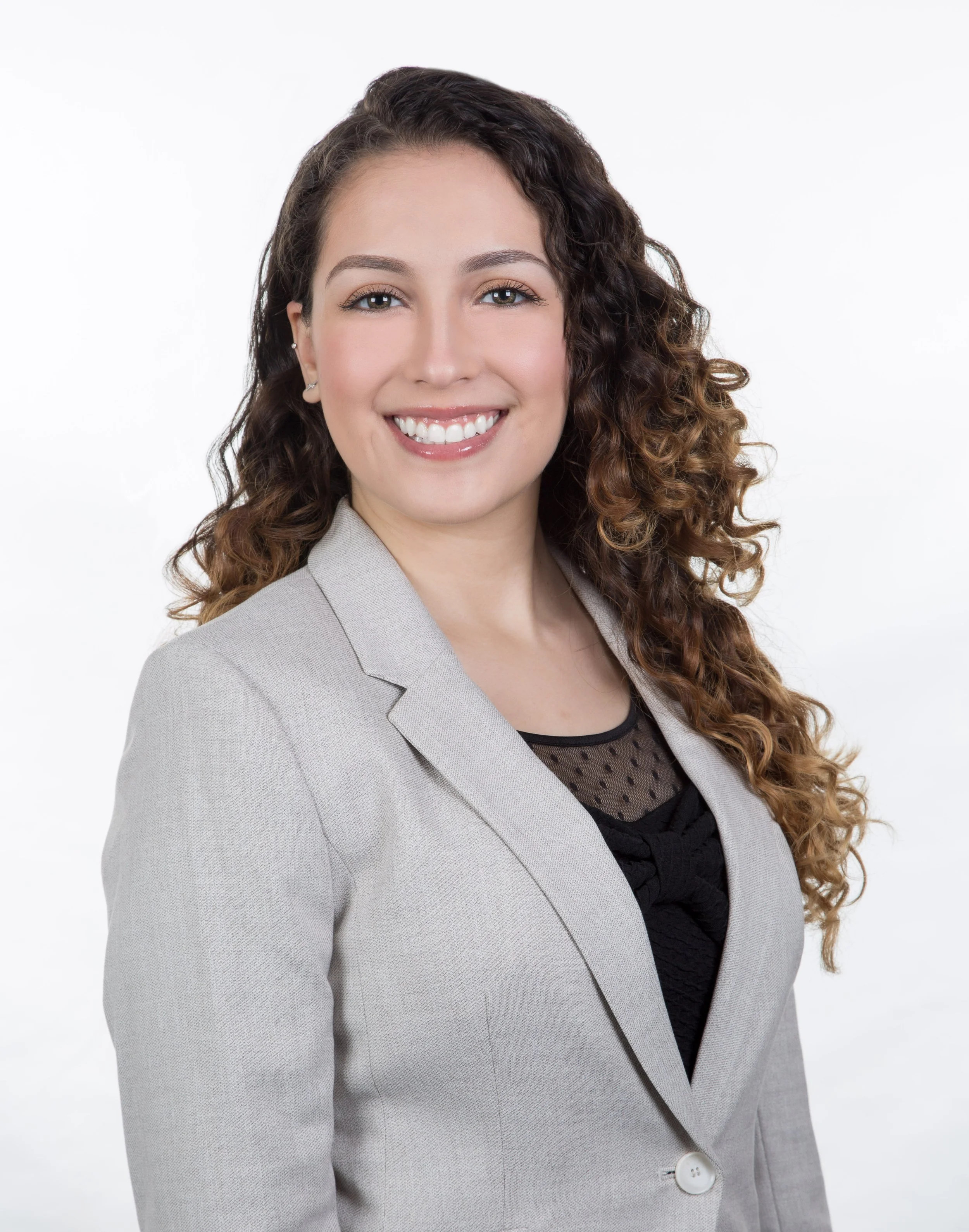 Lily - Front Desk Coordinator