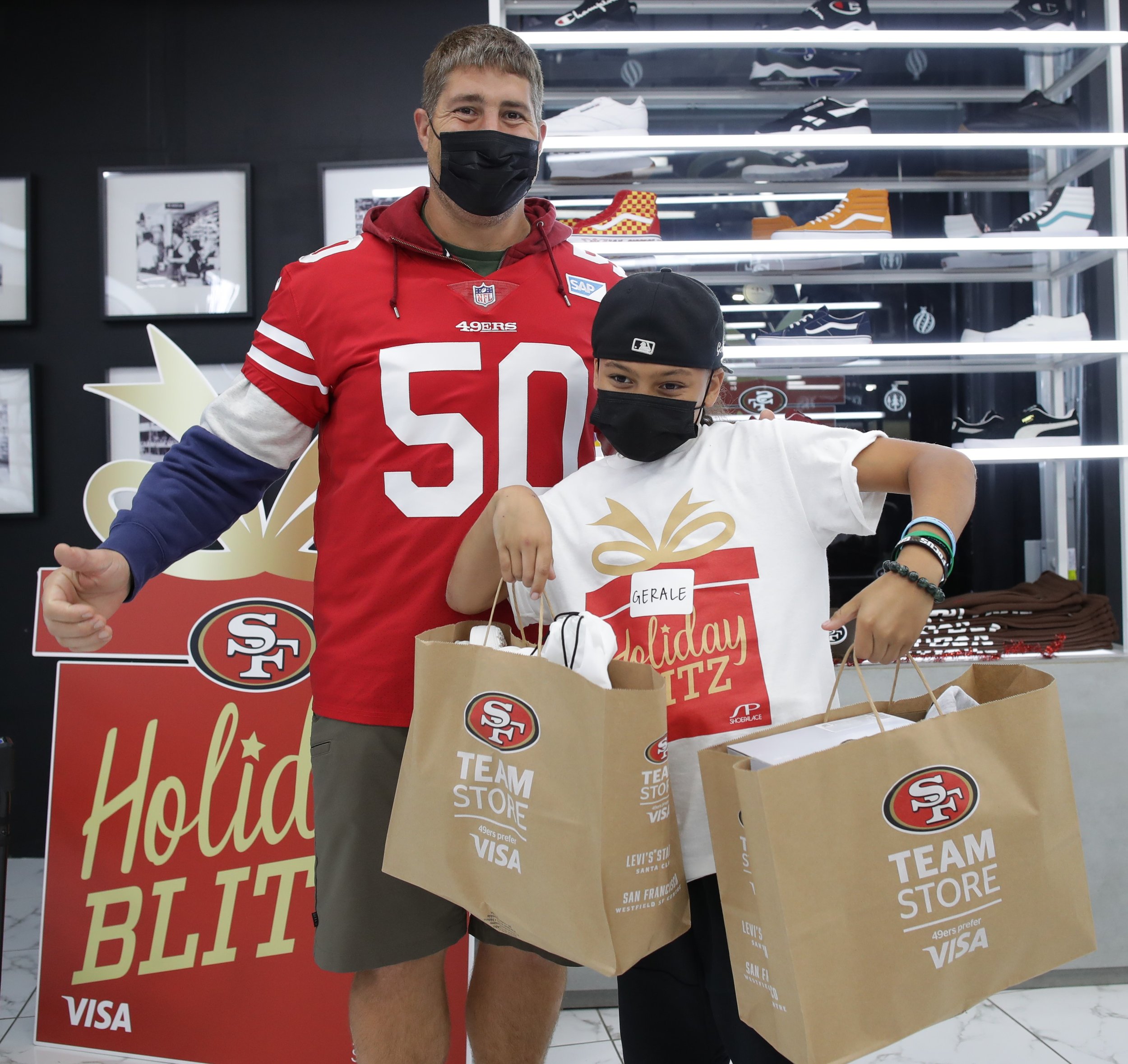 Holiday Blitz with Shoe Palace and Visa (2).JPG