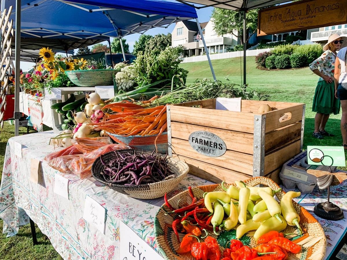 Eat Loco Farmers Market at One Loudoun
