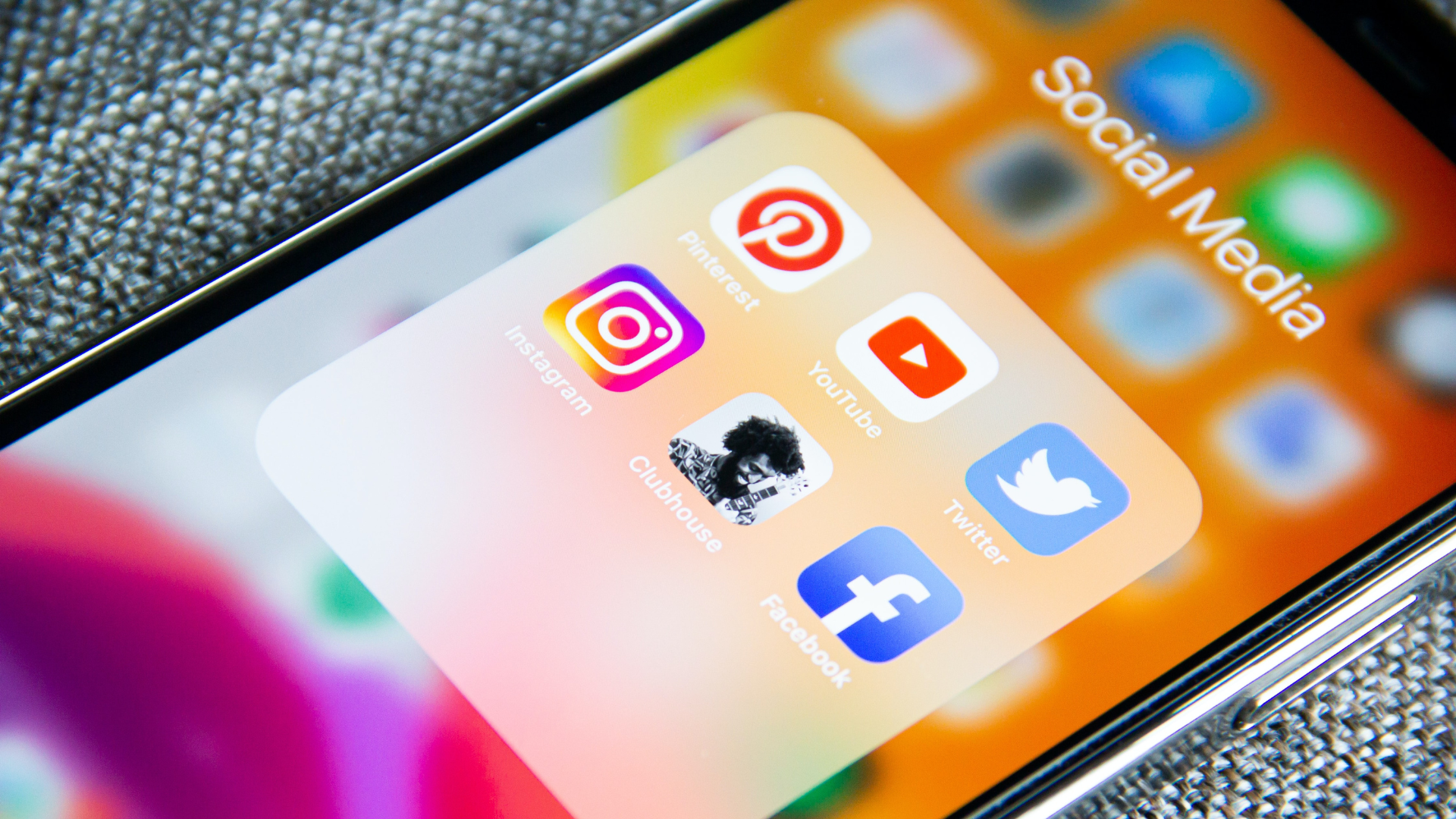 Your Social Media’s First Impression