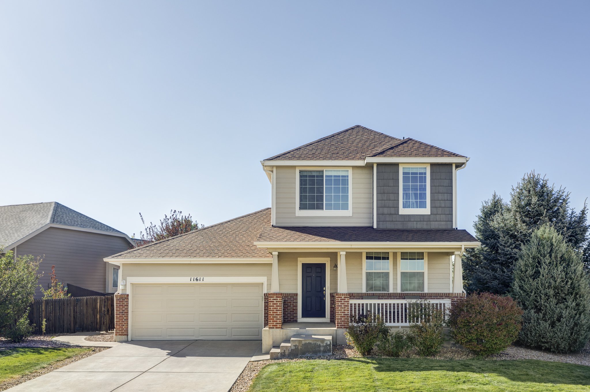 RaeScott_N_11611 Leyden St_Web-1.jpg