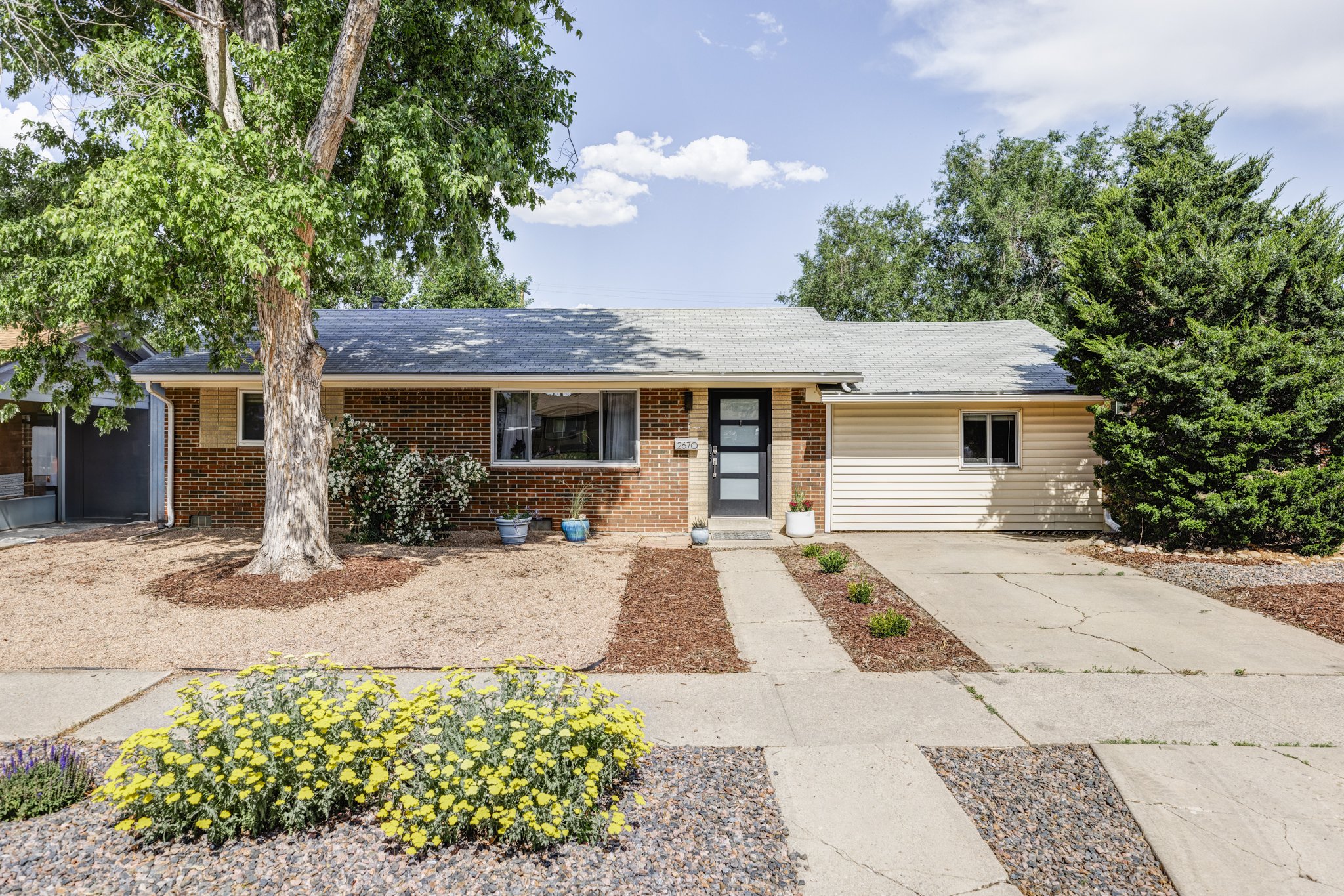 RaeScott_2670 S Lowell Blvd_web-1.jpg