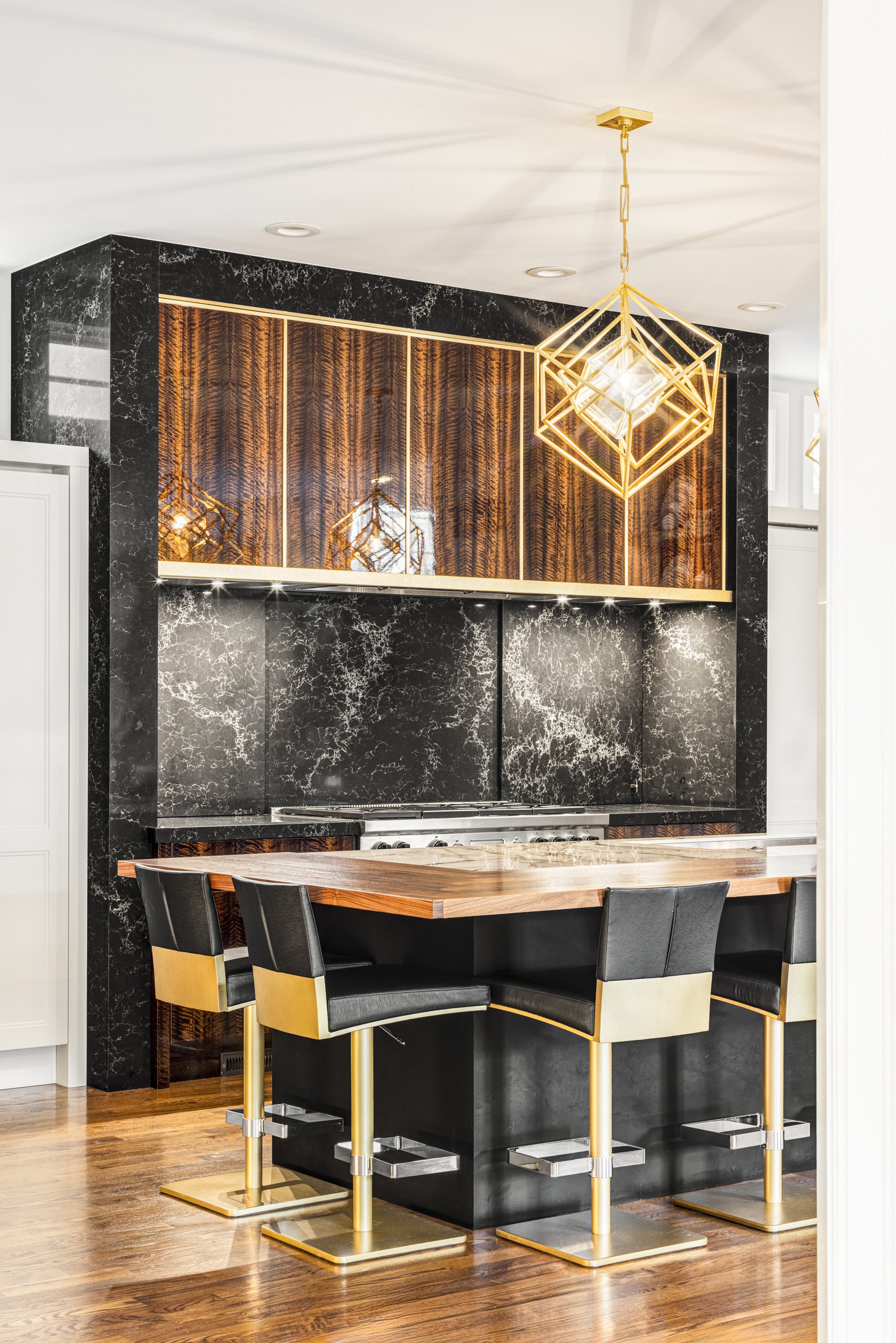 RaeScott_411 Cook St_web-3.jpg