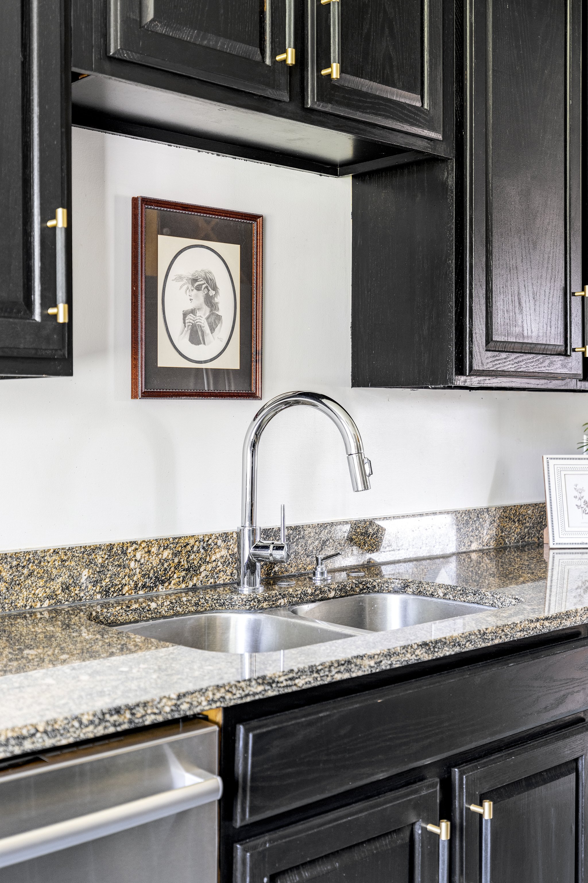 RaeScott_2670 S Lowell Blvd_web-14.jpg