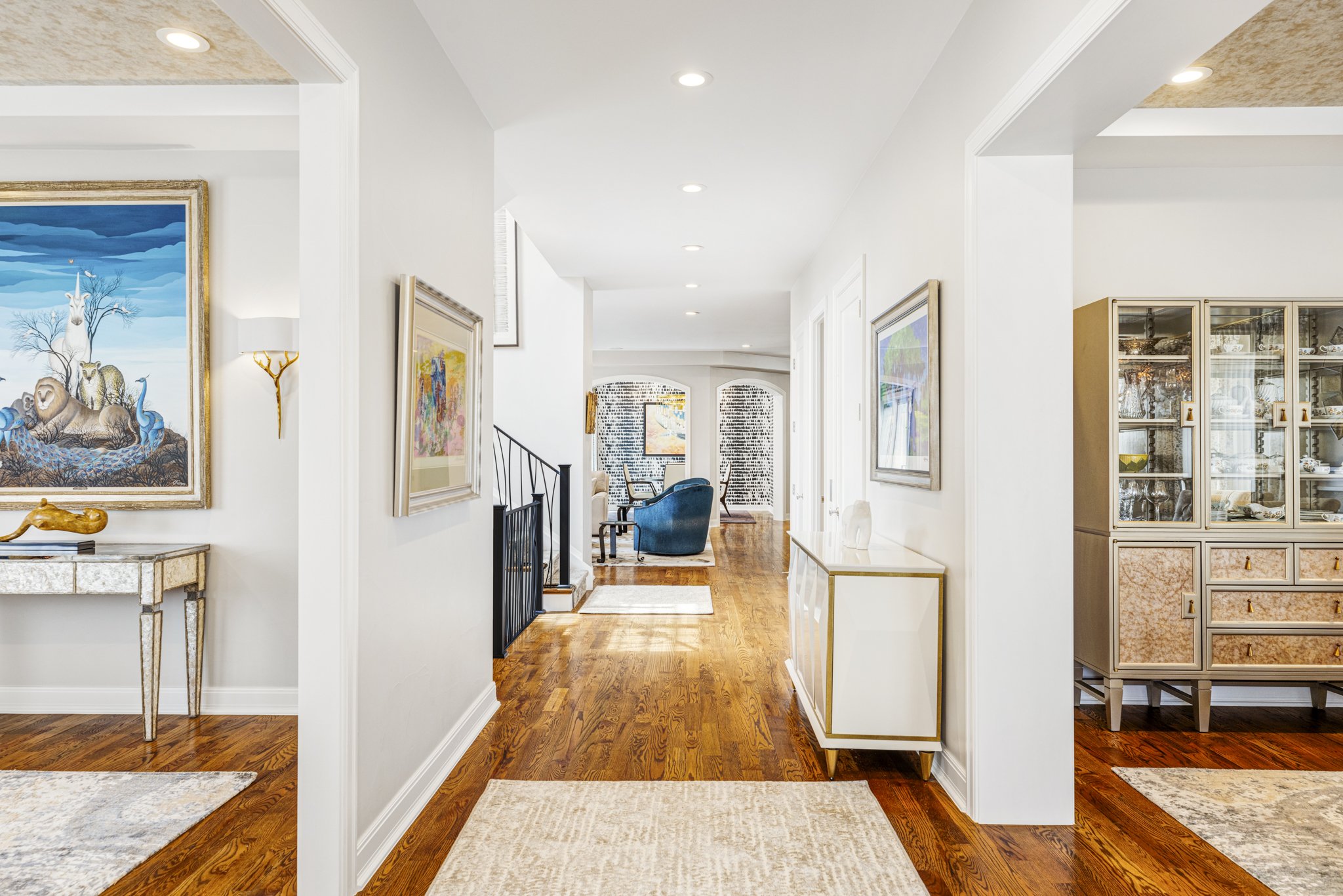 RaeScott_411 Cook St_web-1.jpg