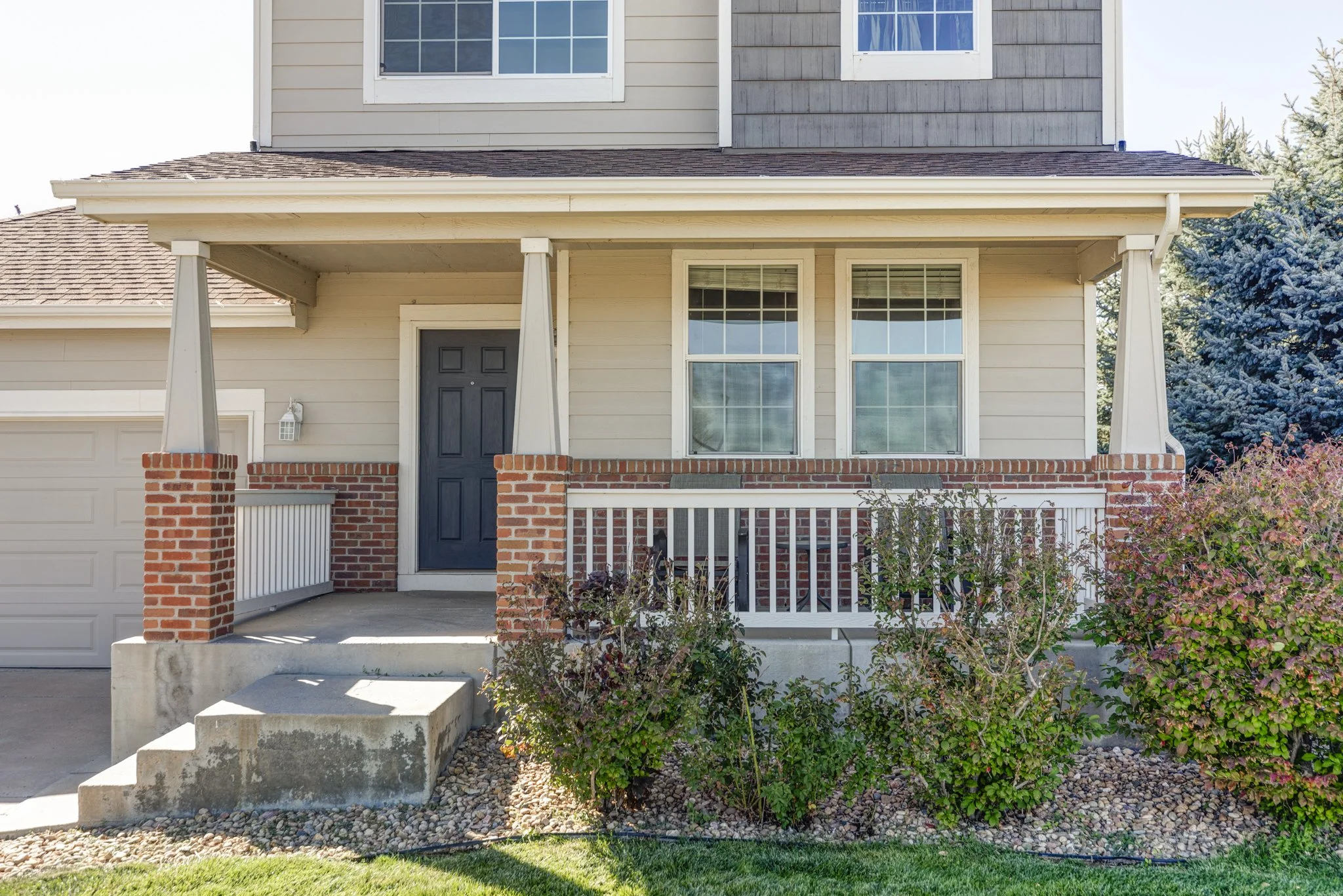 RaeScott_N_11611 Leyden St_Web-3.jpg