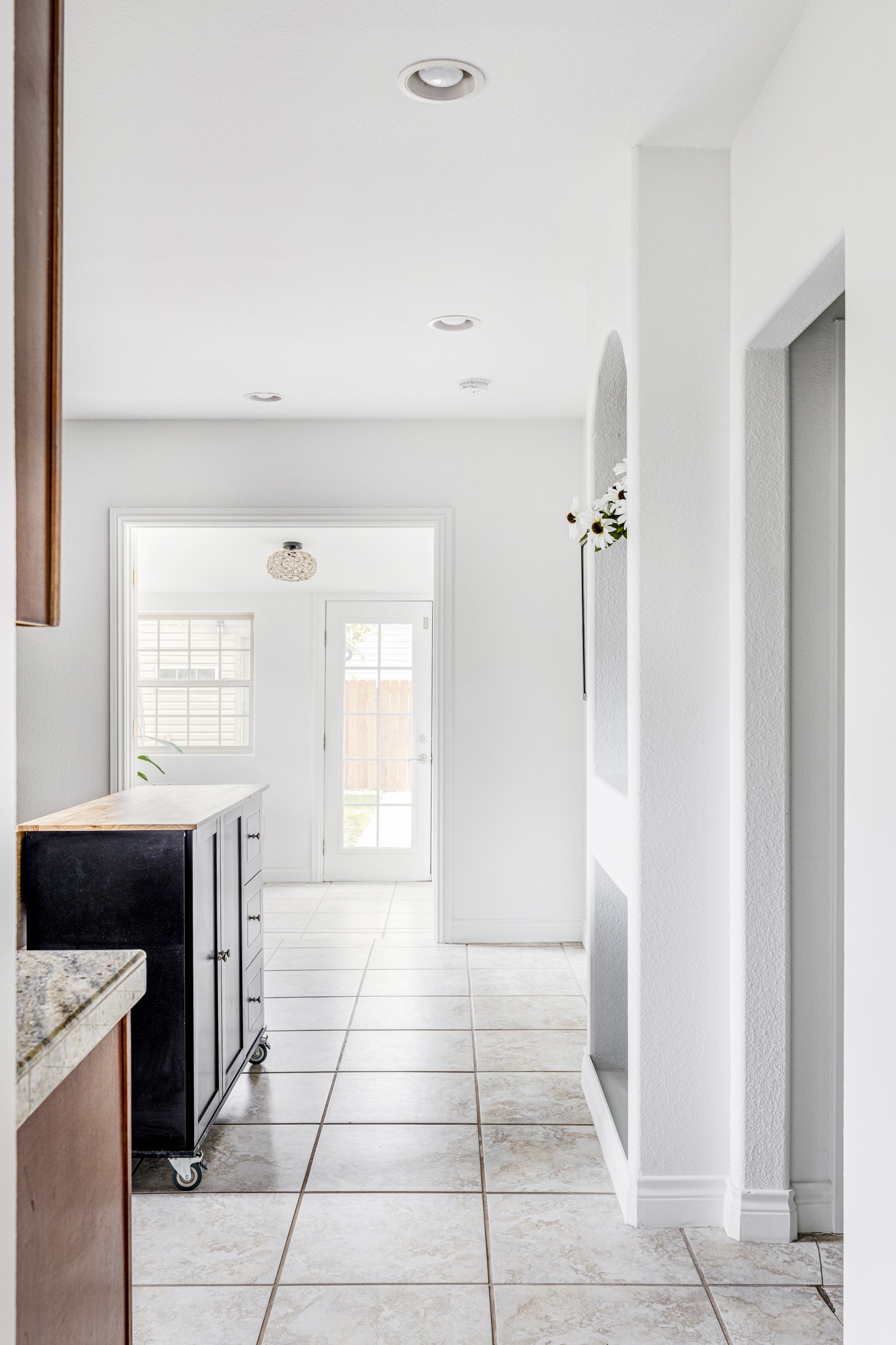 RaeScott_4940 Knox Ct_web-15.jpg