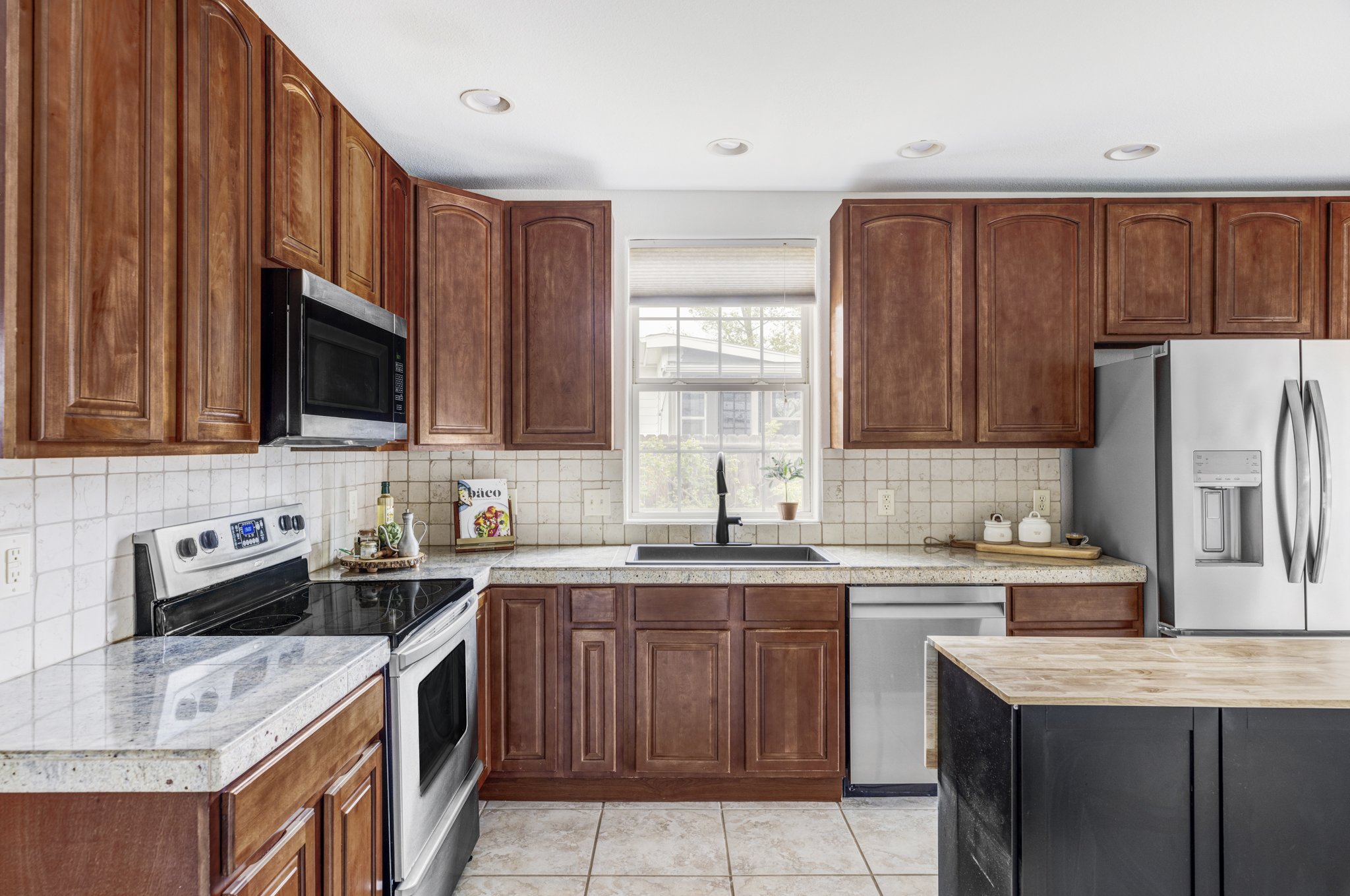 RaeScott_4940 Knox Ct_web-17.jpg
