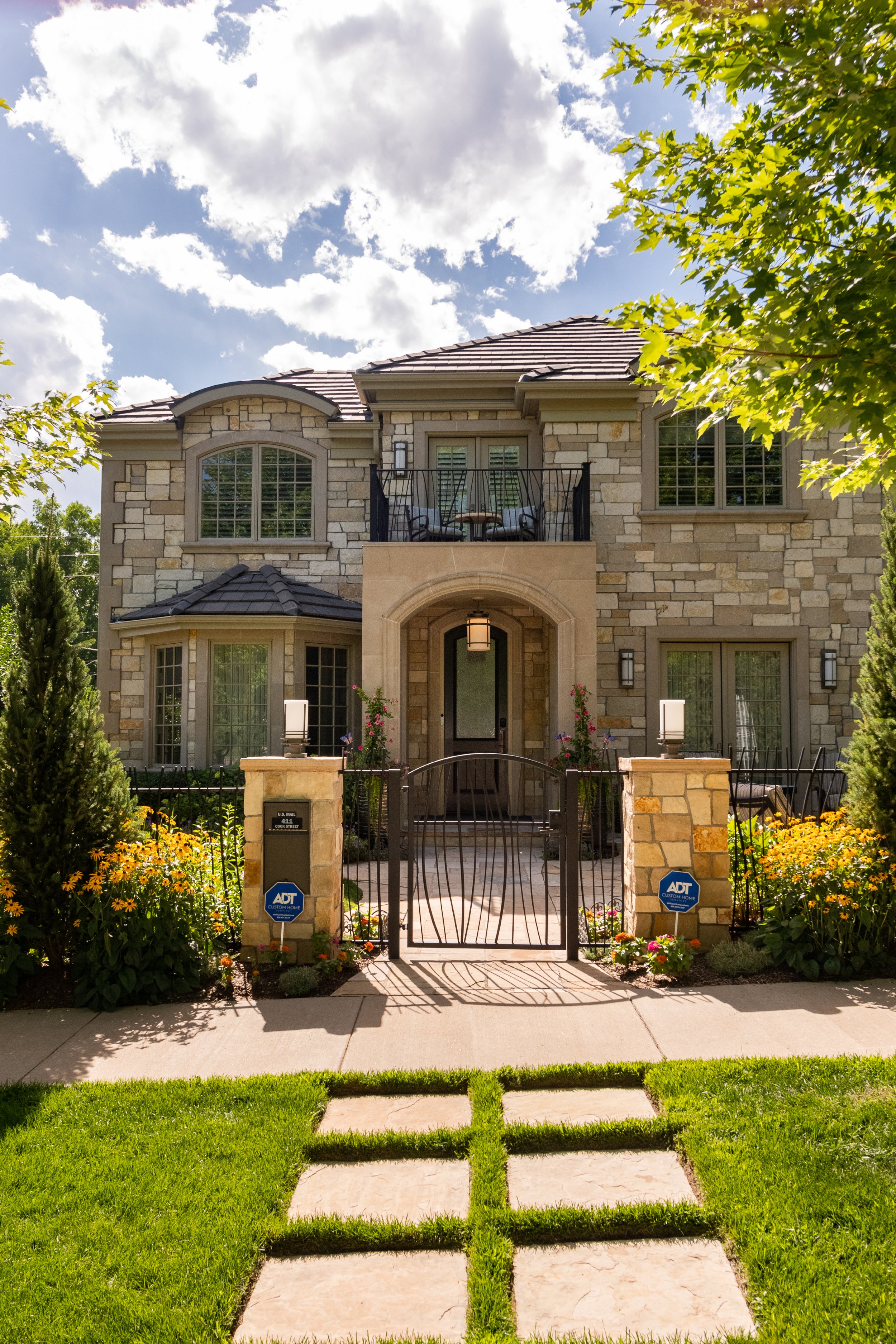 411_CookSt_0002.jpg