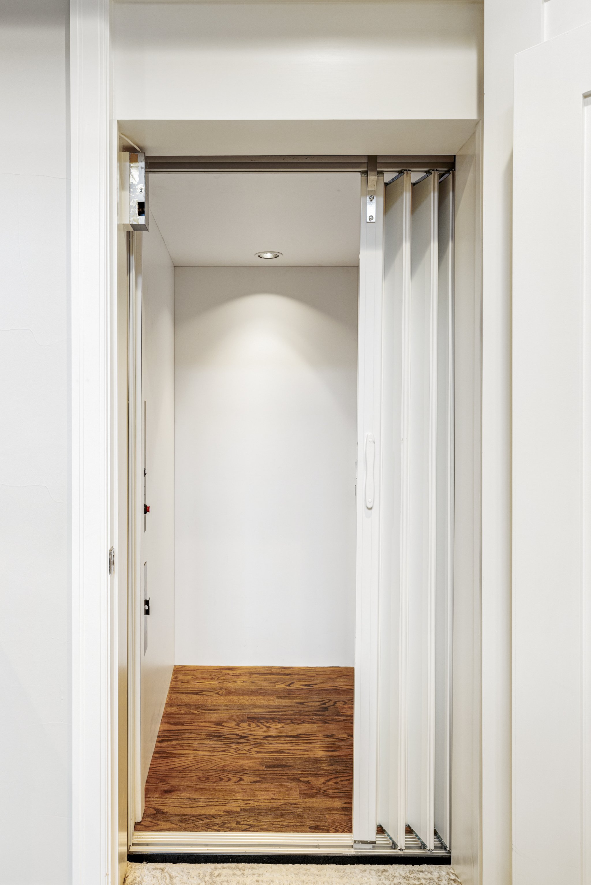 RaeScott_411 Cook St_web-45.jpg