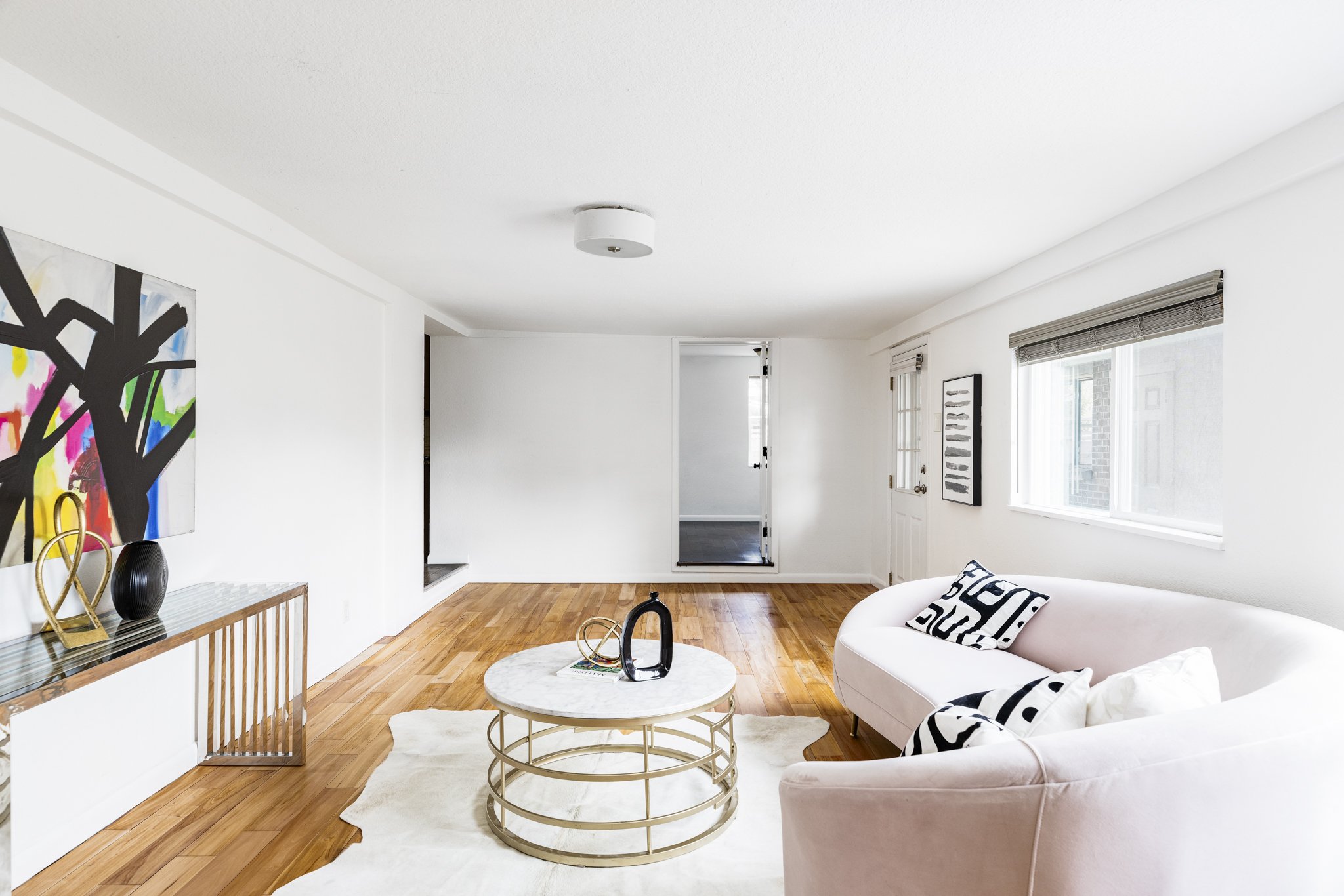 RaeScott_3321 Birch St_web-24.jpg