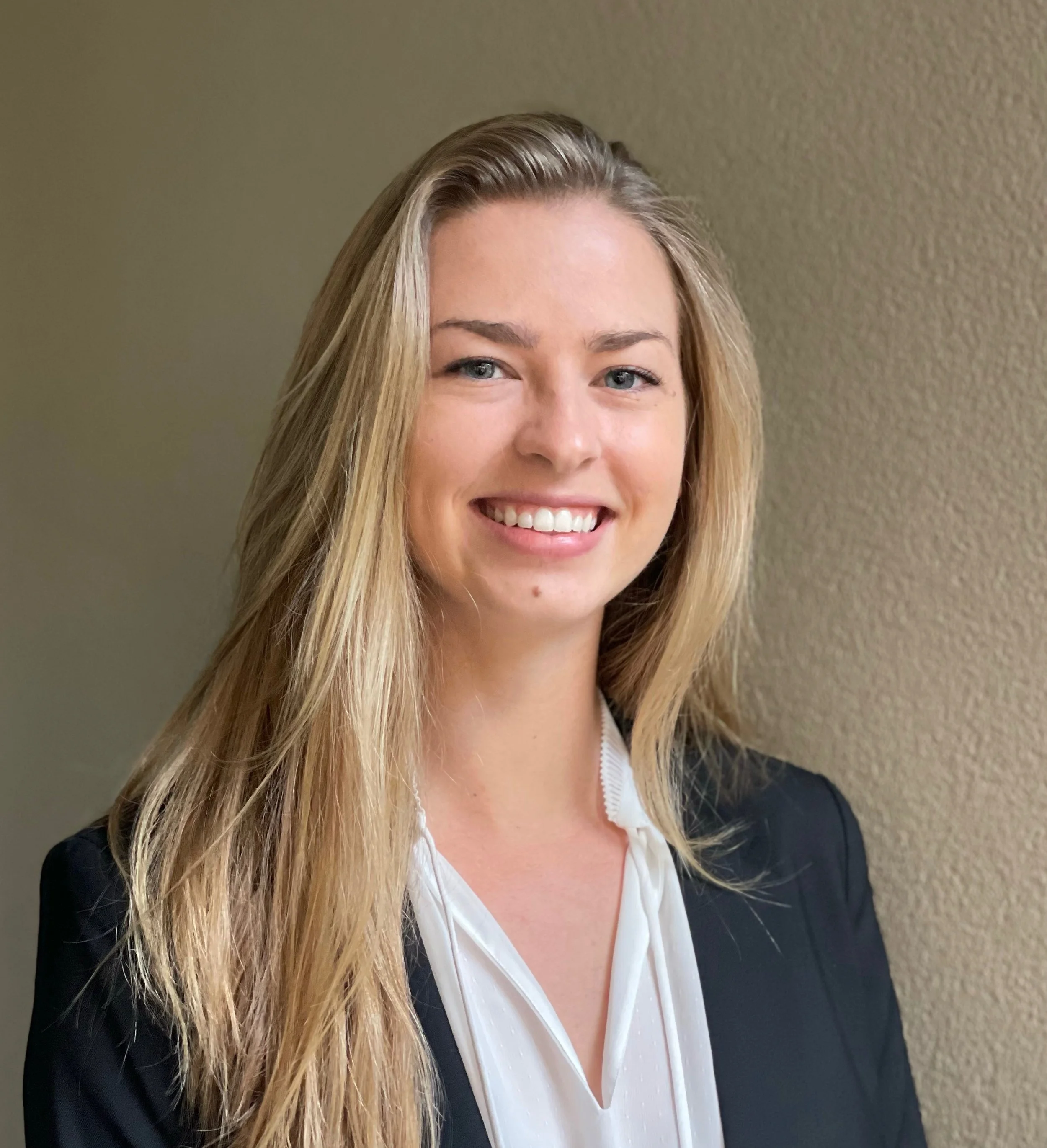 SydneyCorey_Headshot - Sydney Corey.jpeg