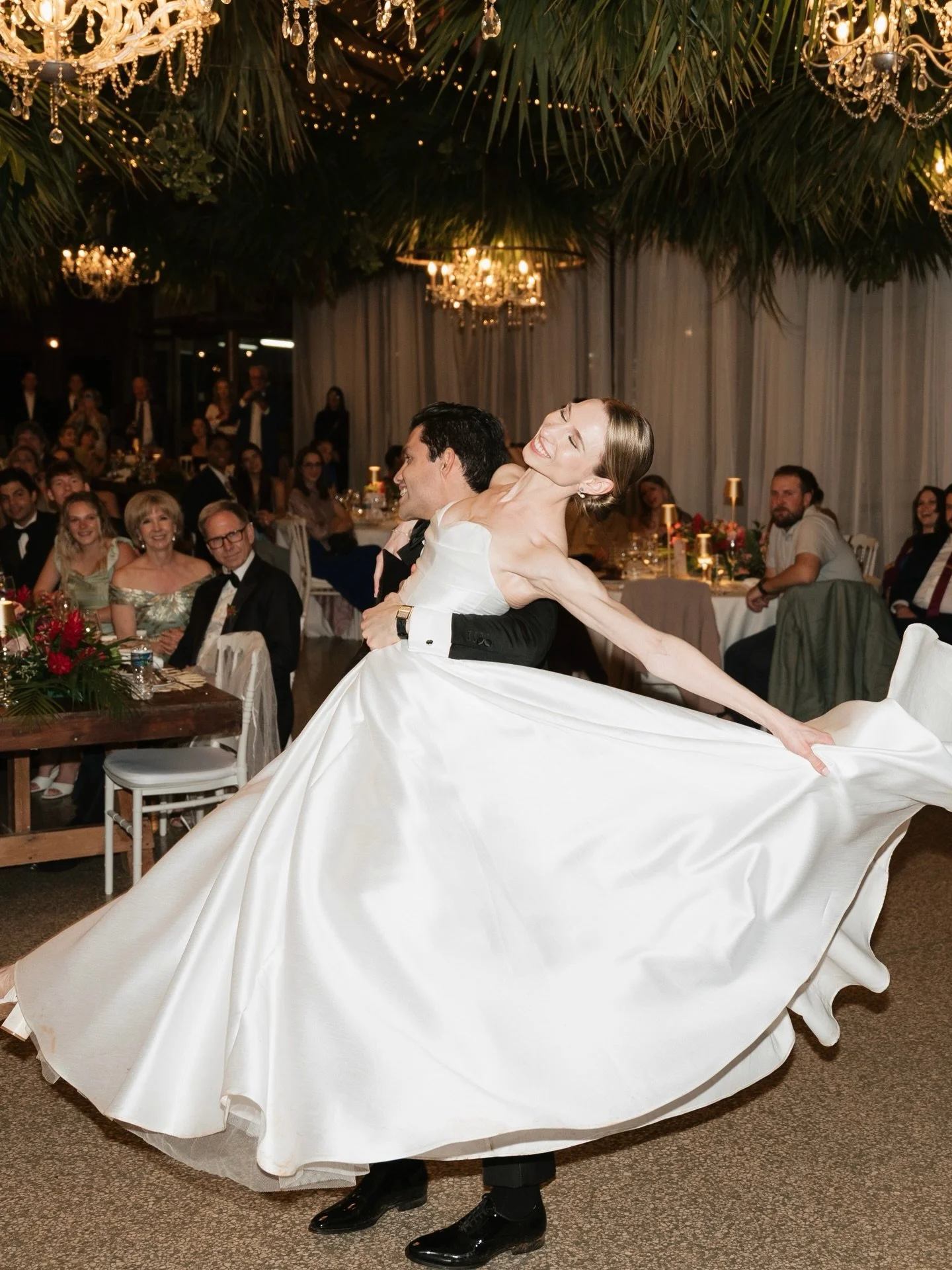 What do you get when two professional dancers get married? A reception full of professional dancers&hellip;and the most intimidating dance floor ever. 

Whether you&rsquo;re a pro or just here for the vibes, I&rsquo;m in! I have availability for 2-3 