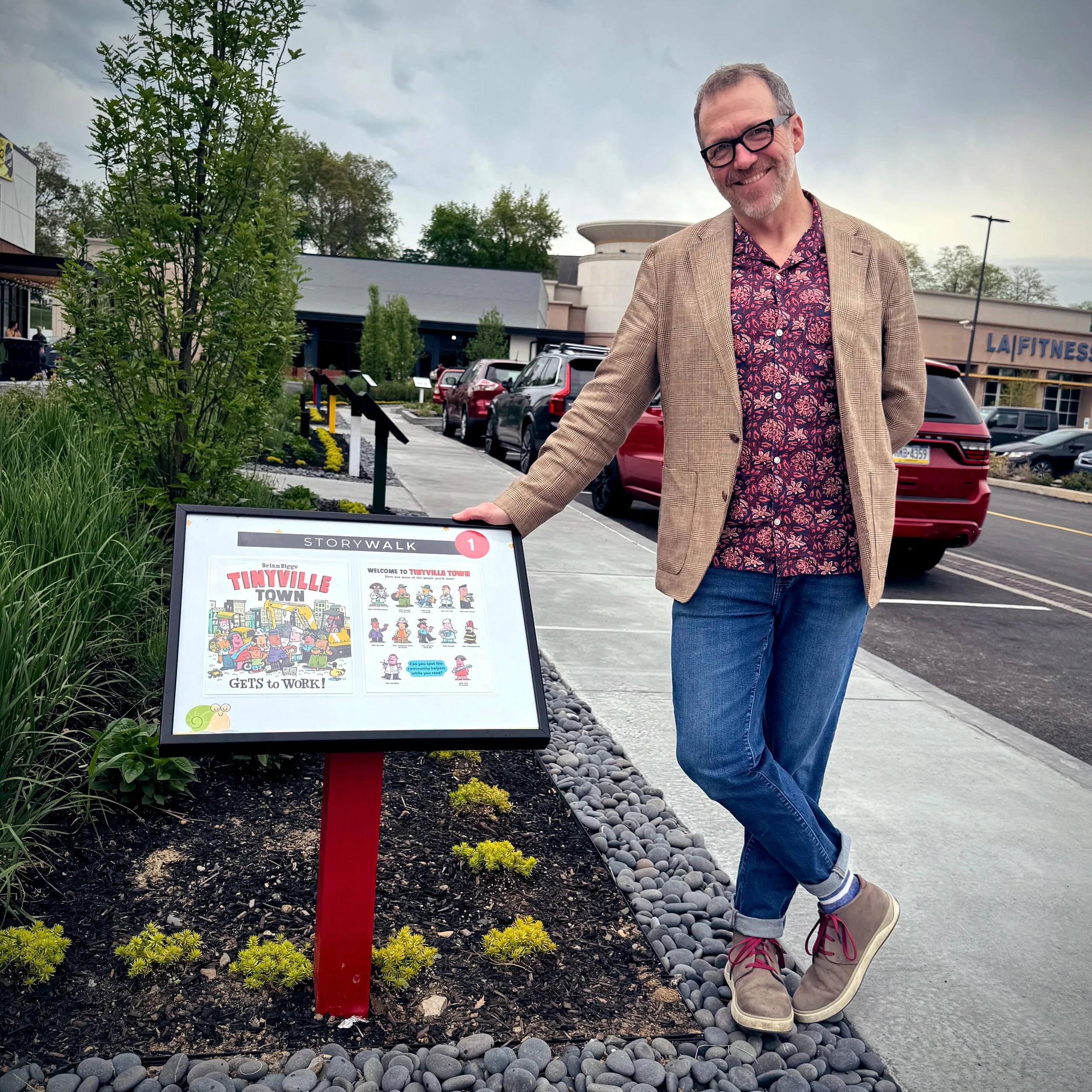 20 years ago I would take my kids, 7 and 5 back then, to the @andorra_library branch of the Philadelphia Free Library where all three of us would read and check out children&rsquo;s books, then walk down the sidewalk to our favorite burrito joint. Th
