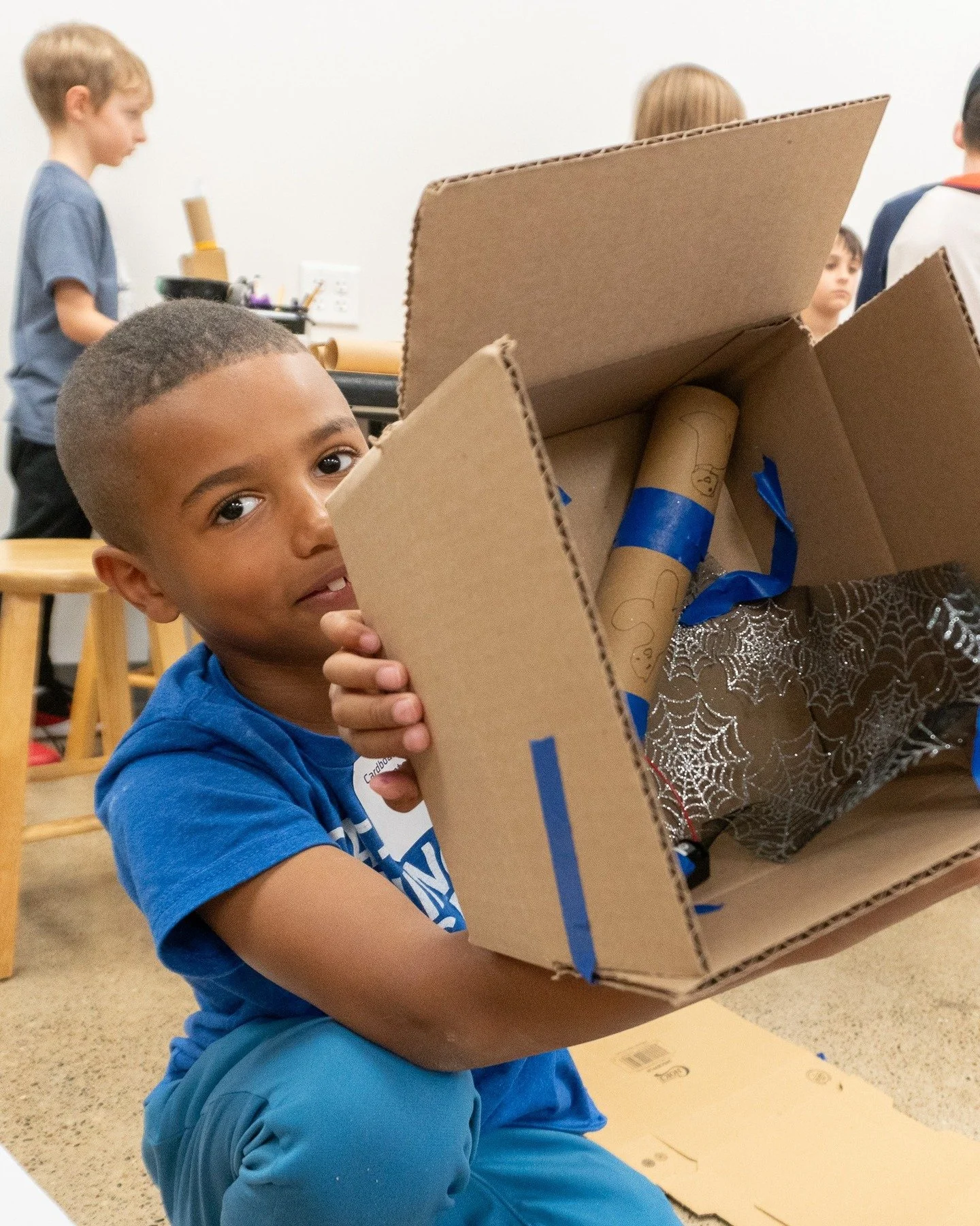 What's your plan for MEA break? The Works Museum&rsquo;s engineering and design camps keep kids busy building, experimenting, and discovering all day long. Save your spot before school break camps fill up!

Learn more and register via the link in bio