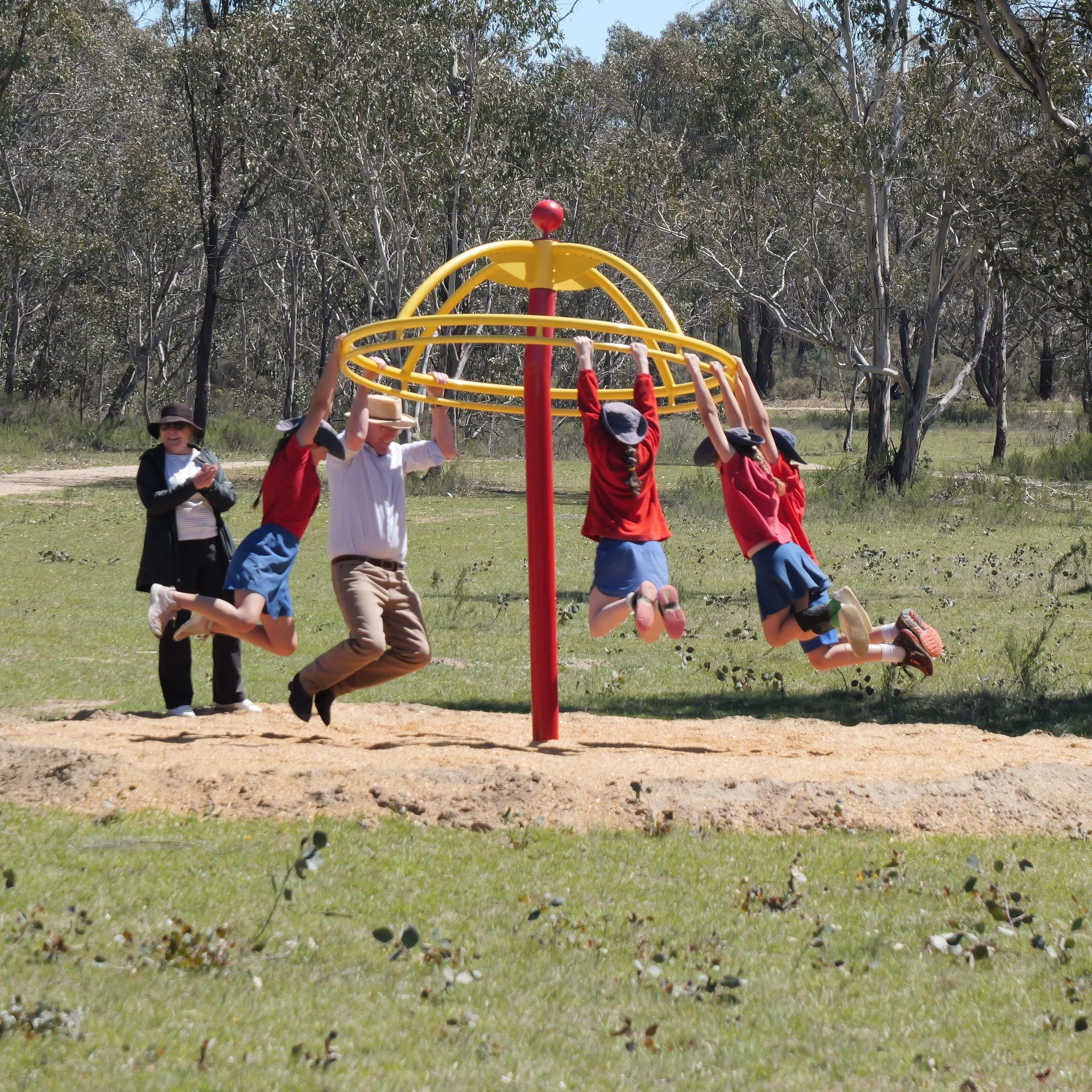 BUSHFIRE RECOVERY AT CAPERTEE CONTINUES WITH OPENING OF NEW PICNIC AND PLAYGROUND AREA