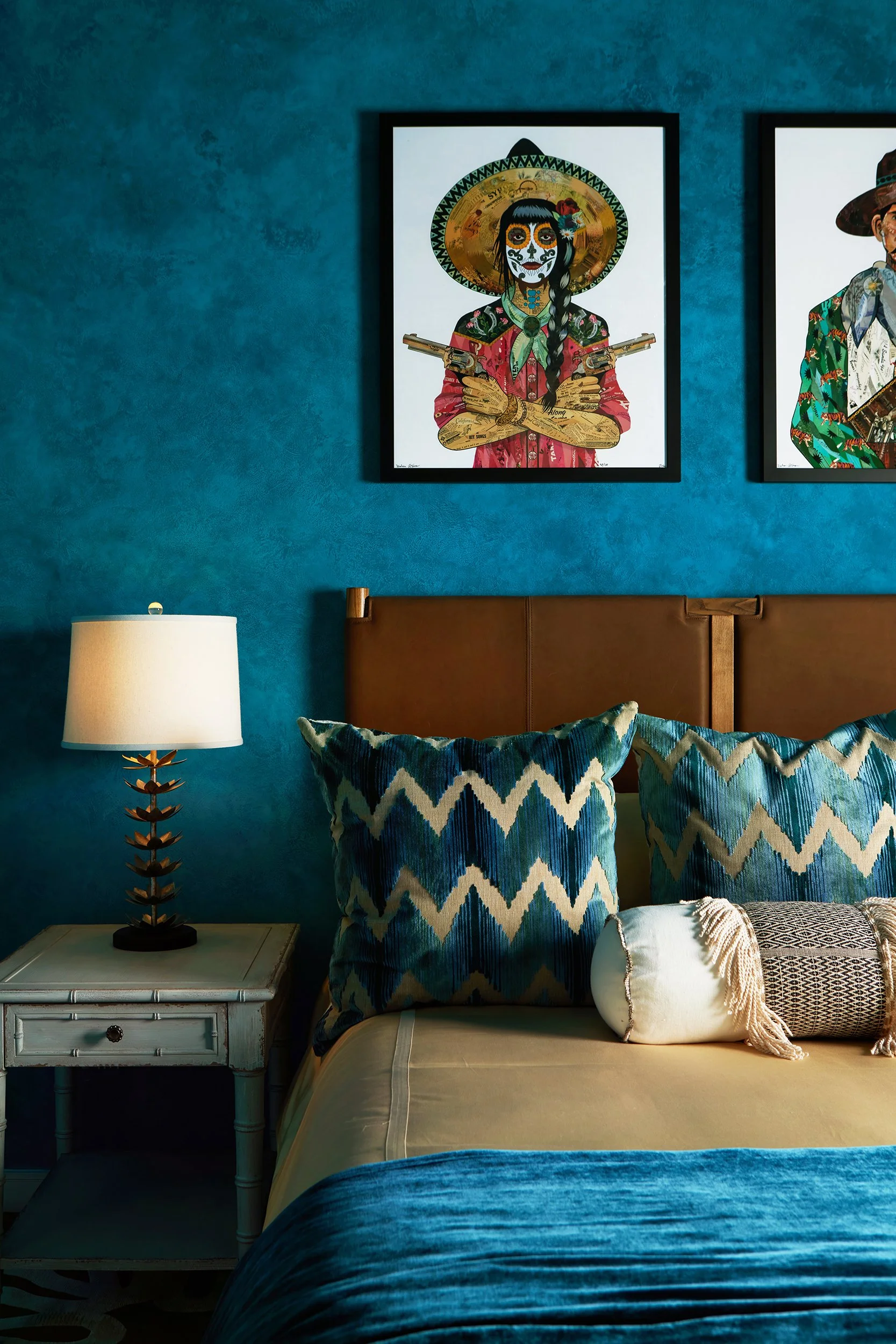 dana-wiseman-magnolia-blue-bedroom-bedside-table.jpg