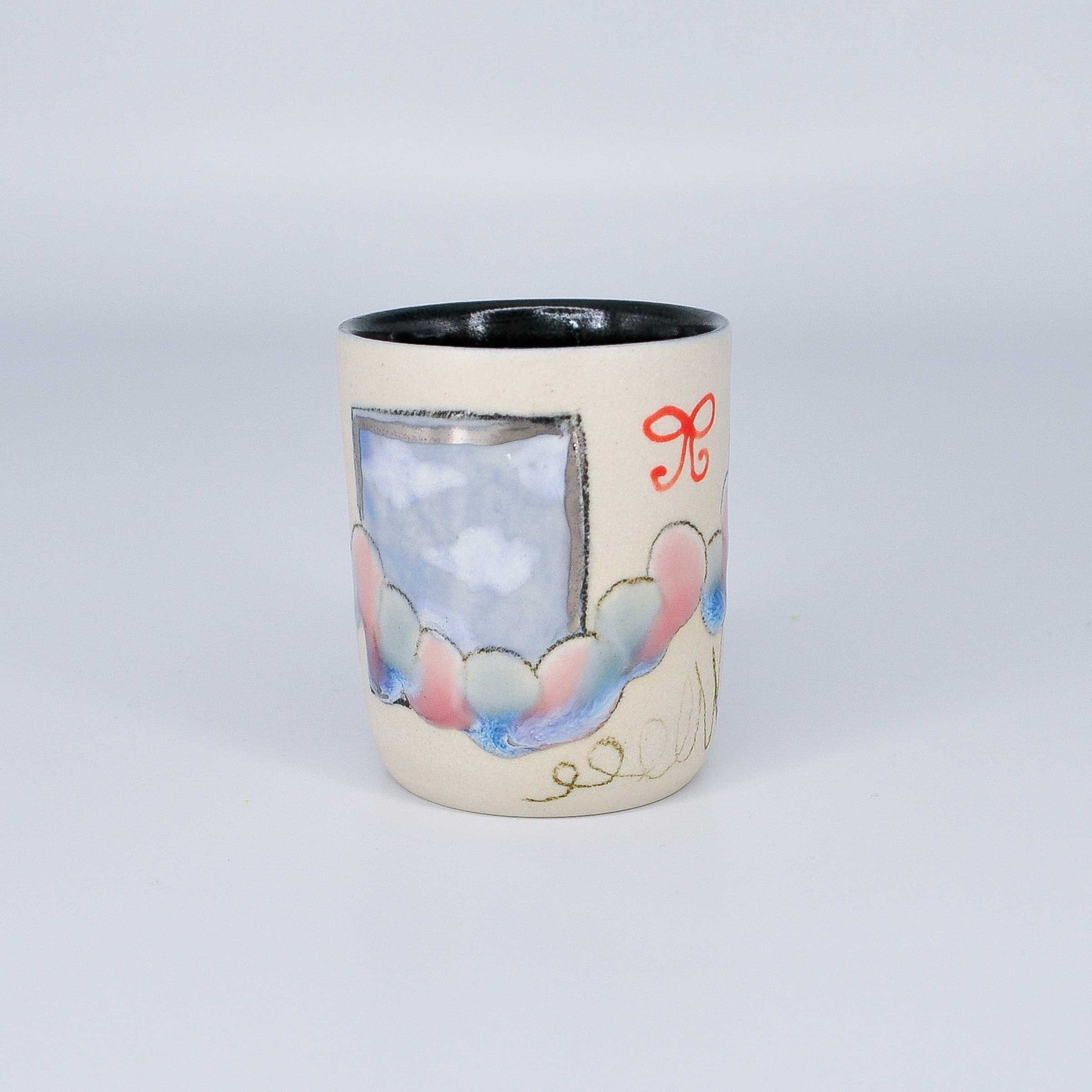 SLOWLYBUTSURELY_SHOTGLASS_02.jpg