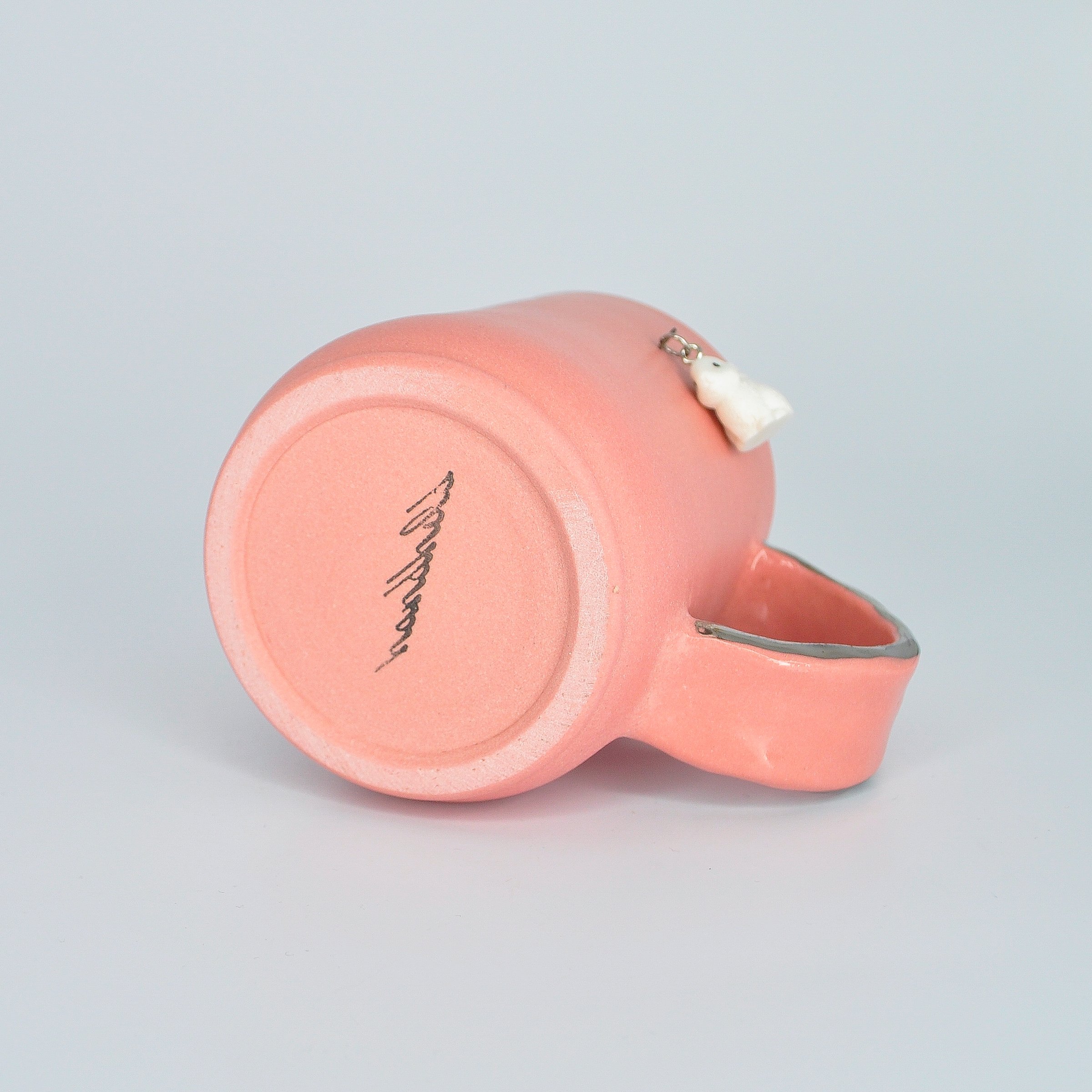 BUNNYMUG_STAINEDPINK_04.jpg