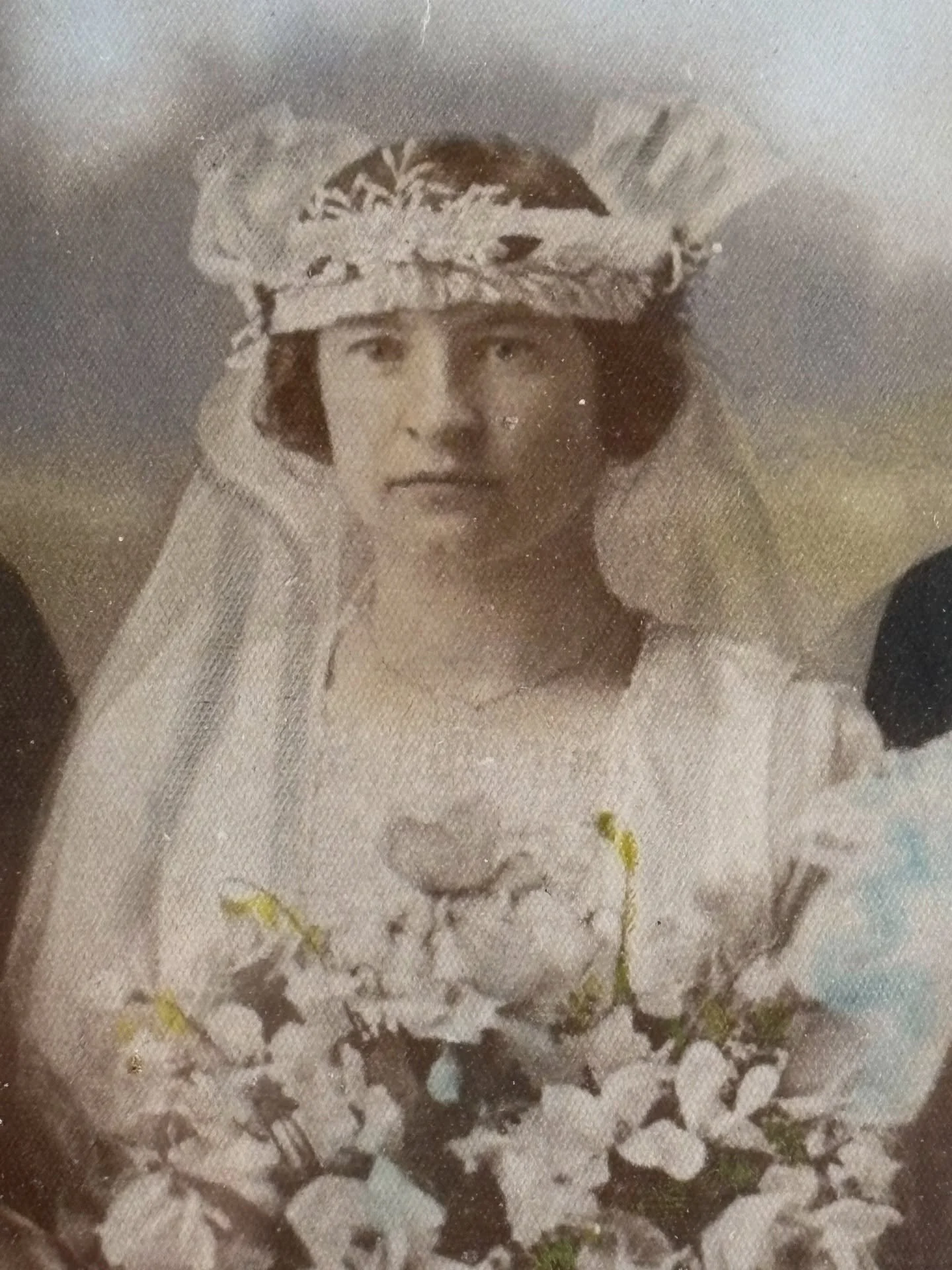 On this day in 1922, our story truly began. 🥂

Dominic and Filomena (Bredice) Fantello were married 104 years ago today at Mt. Virgin Church. Shortly after, they moved to the 60-acre farm in Enumclaw where we still stand today.
Their journey wasn&rs