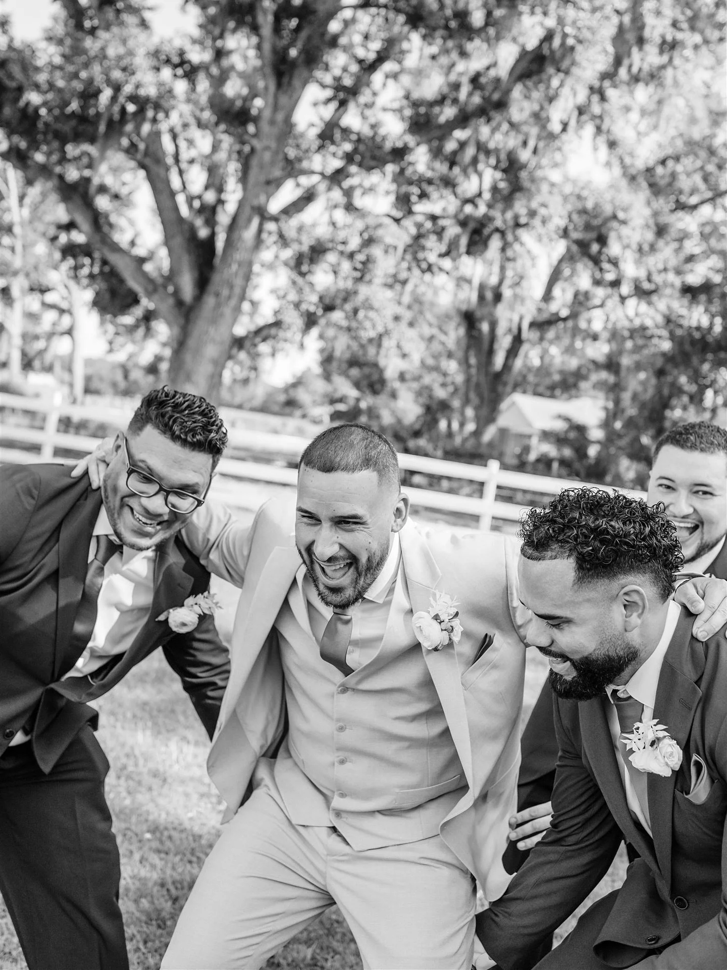 Crew love

&bull;

#lithiaacres #orlandoweddingphotographer #floridaphotographer #floridaweddings #floridaweddingphotographer #orlandophotographer #tampaphotographer #tampaweddingphotographer