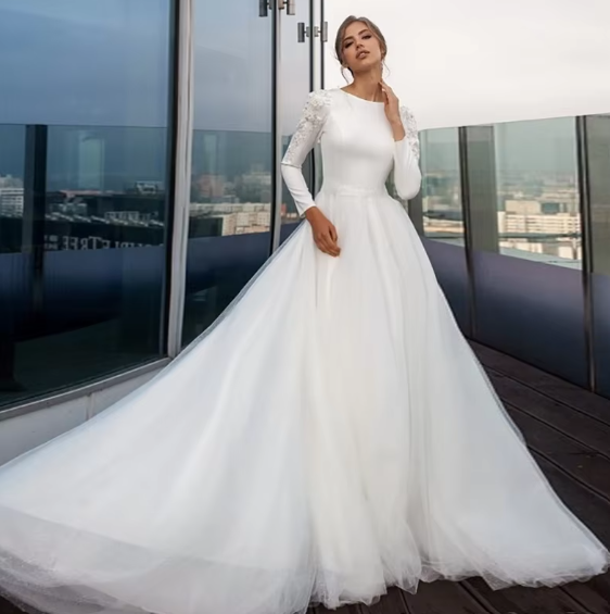Sleeves, Neckline: Jewel, Fabric: Tulle, Fabric: Minimalist