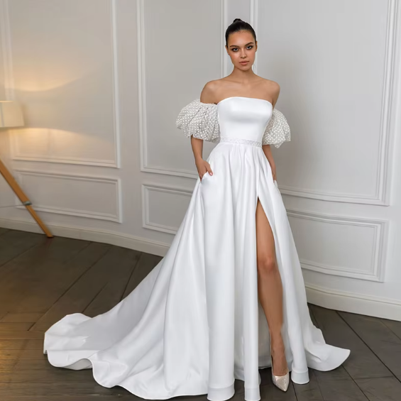 Sleeves, Fabric: Minimalist, Leg Split, Neckline: Straight