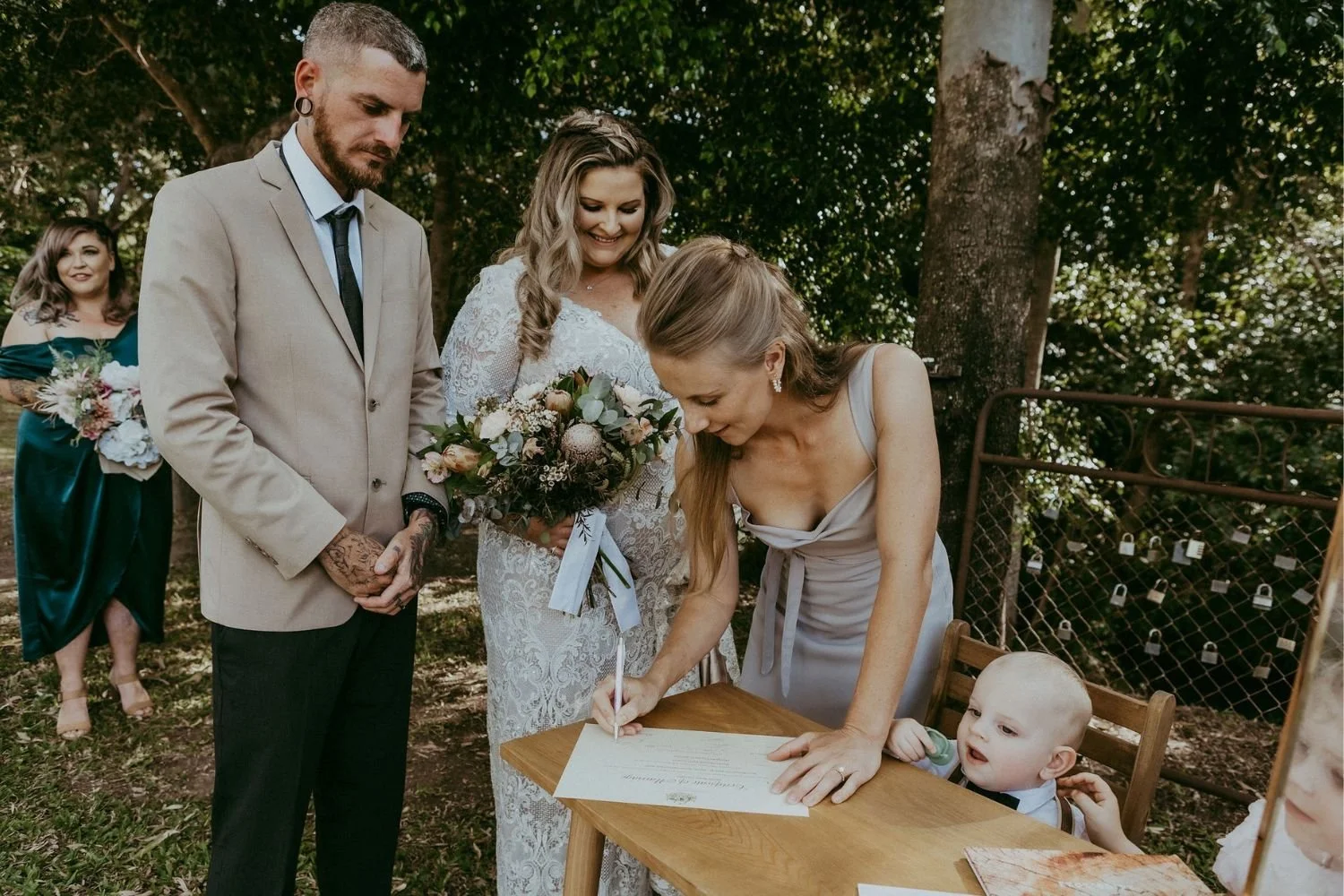 Simple personalised marriage ceremony in Airlie Beach