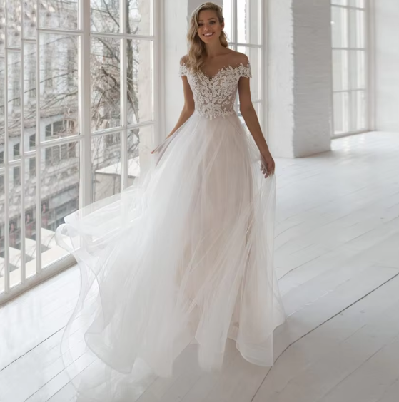 Neckline: Off-the-Shoulder, Neckline: Sweetheart, Fabric: Lace, Fabric: Tulle