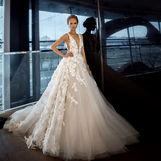 Straps, Neckline: V-Neck, Fabric: Lace, Fabric: Tulle
