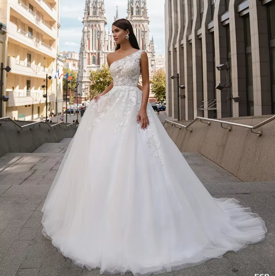 Neckline: Asymmetric, Fabric: Lace, Fabric: Tulle