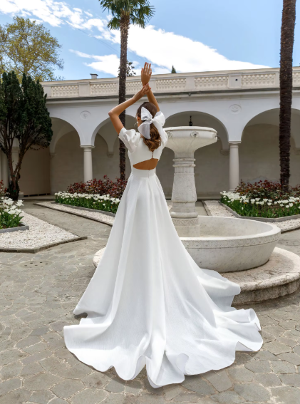 Sleeves, Fabric: Minimalist, Open Back