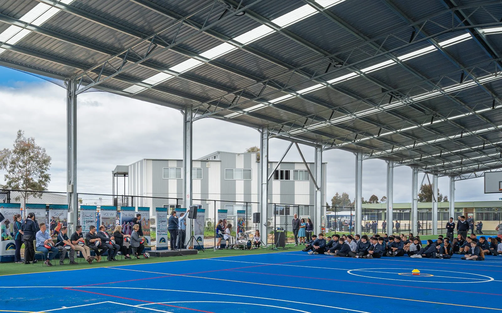 CranbourneEastSecondarySchool14_tile.jpg