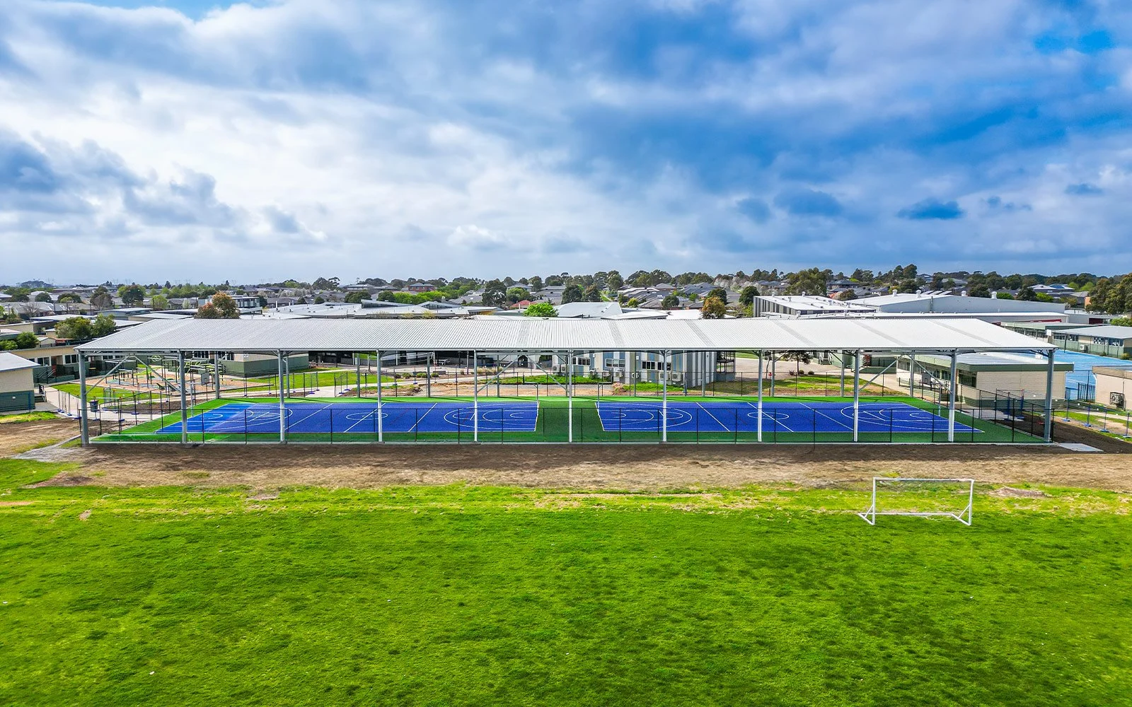 CranbourneEastSecondarySchool3_tile.jpg