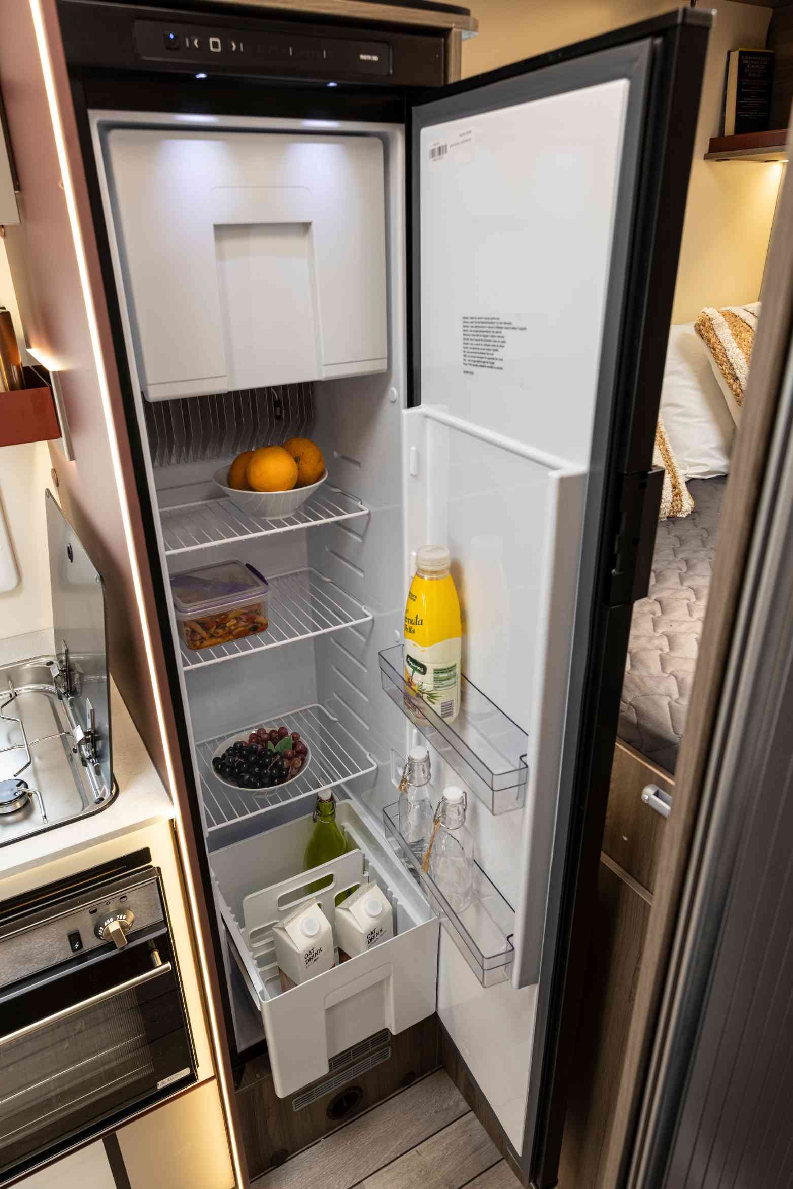 Fridge-Freezer (Islay - Roller Team Kronos Compact 665 Motorhome)