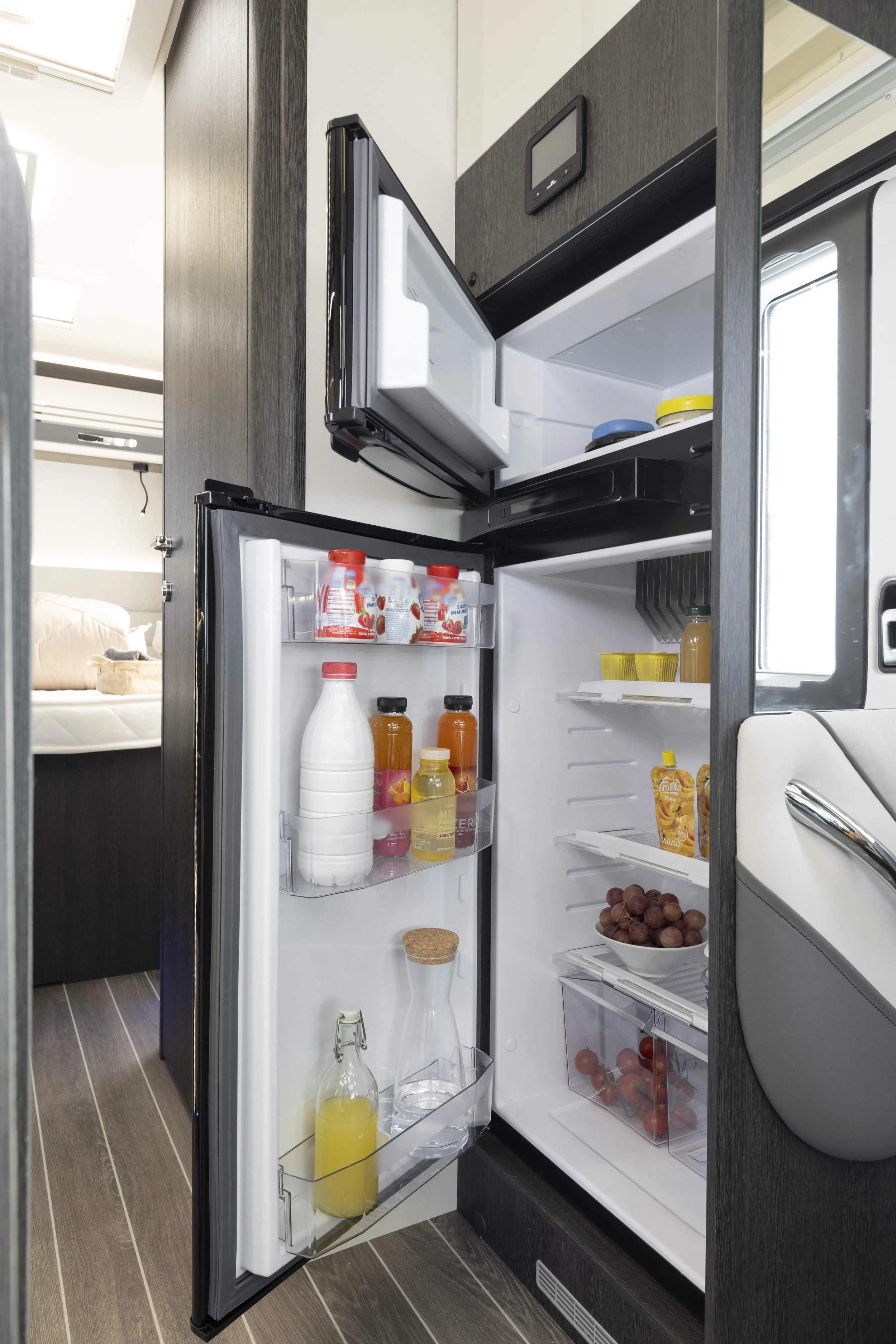 Zefiro 696- 030_79A2509 copy.jpg