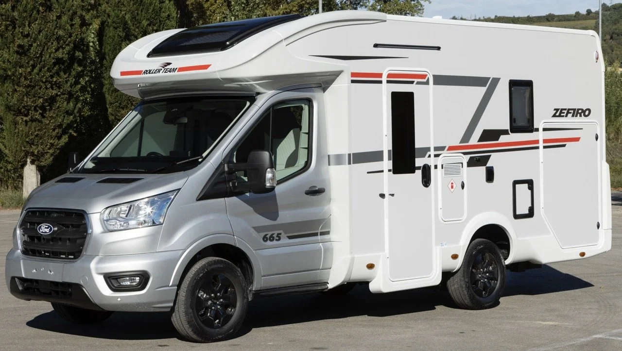 Zefiro 665_001_79A0800 Large.jpeg