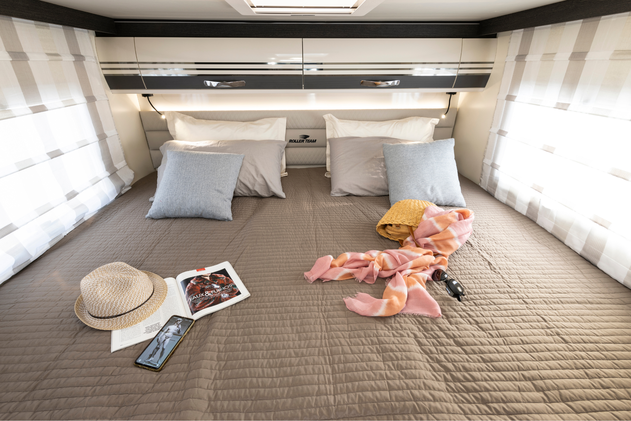 Jura Motorhome - Rollerteam Zefiro 685 - Internal 13.png