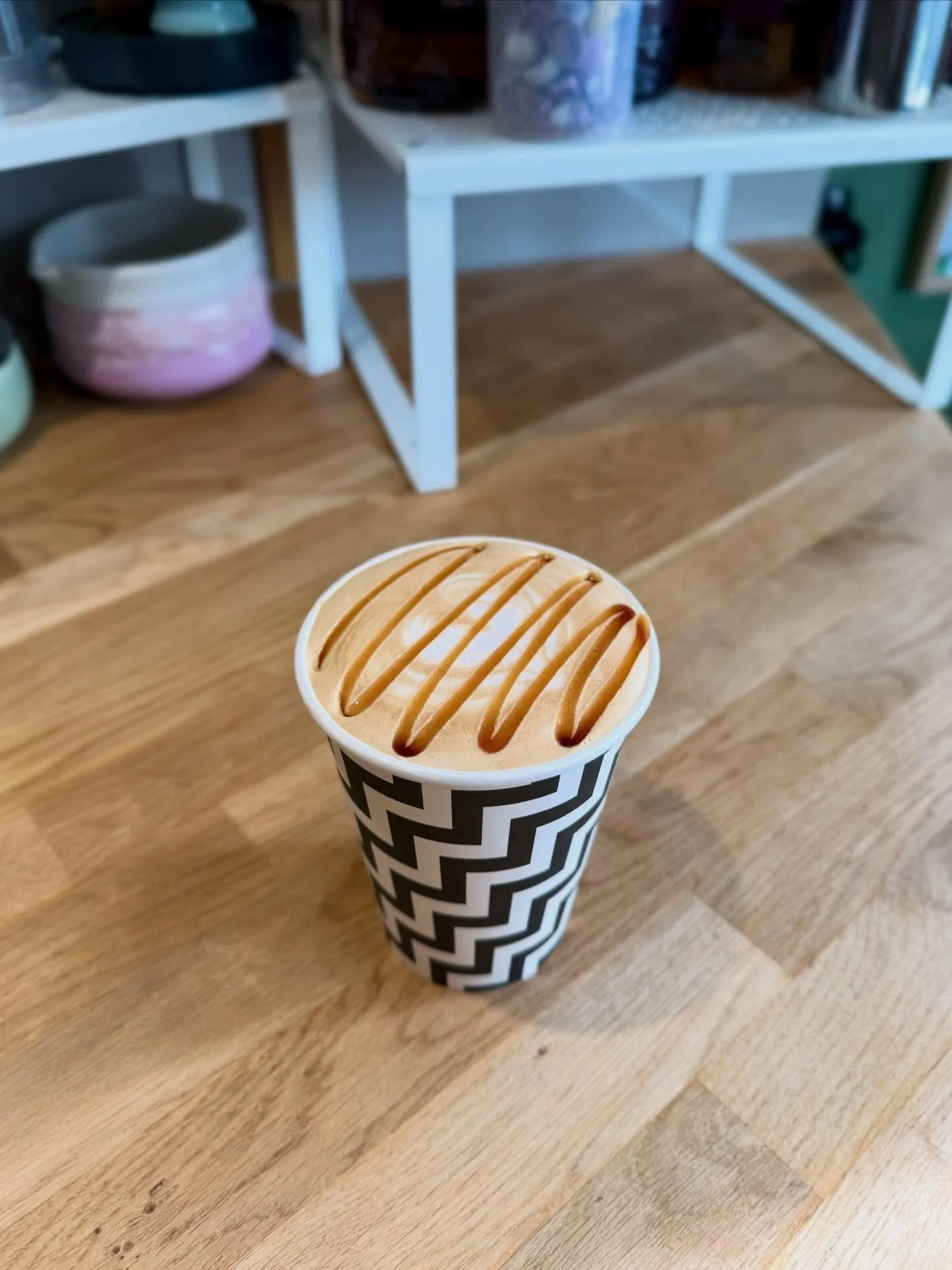 This morning definitely calls for GOLDEN caramel lattes, I hope everyone has a wonderful day🥹✨

#caramel #dreamy #latte #decentpackaging