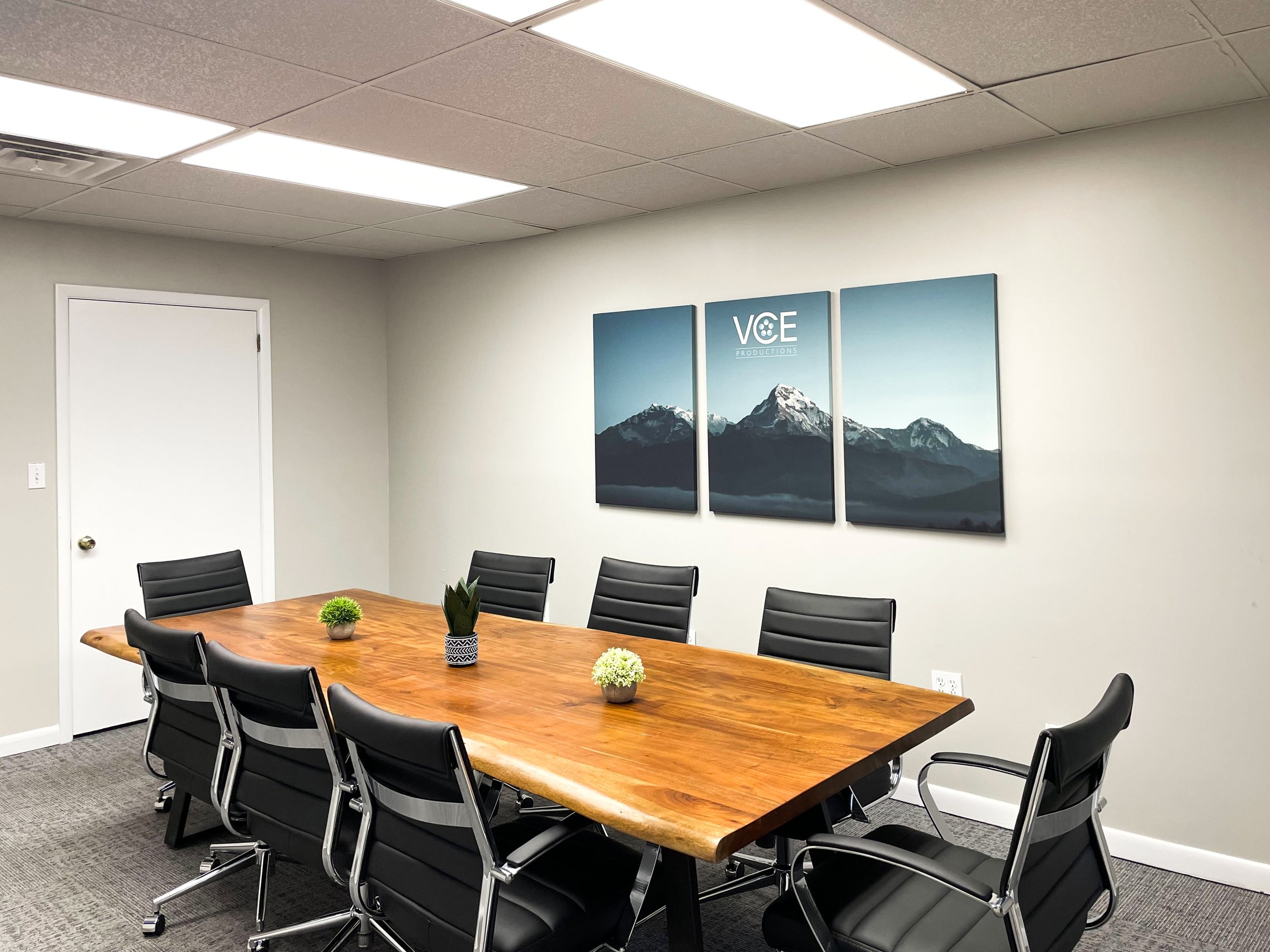 VCE Productions Conference Room 2.jpg
