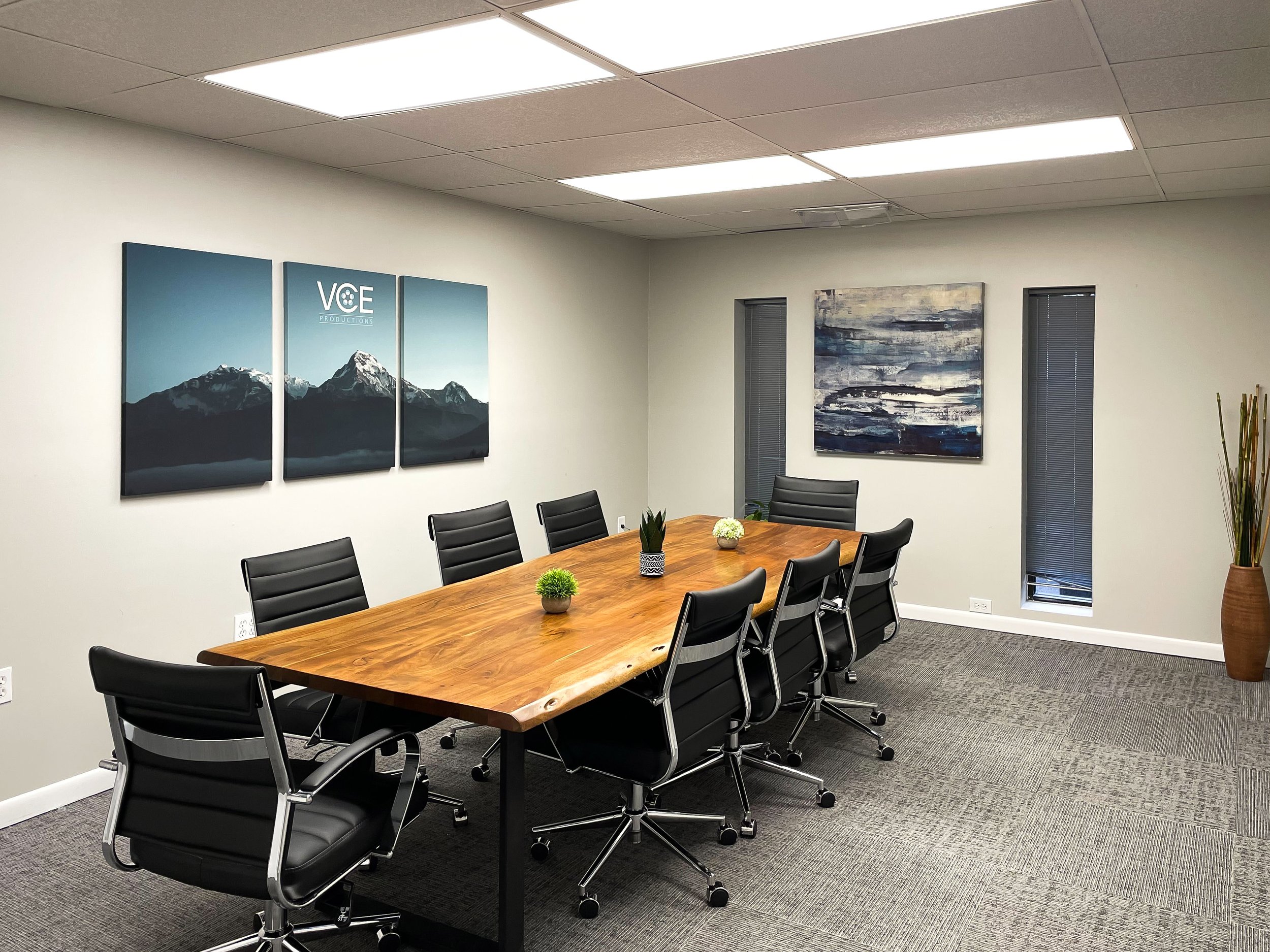 VCE Productions Conference Room 3.jpg