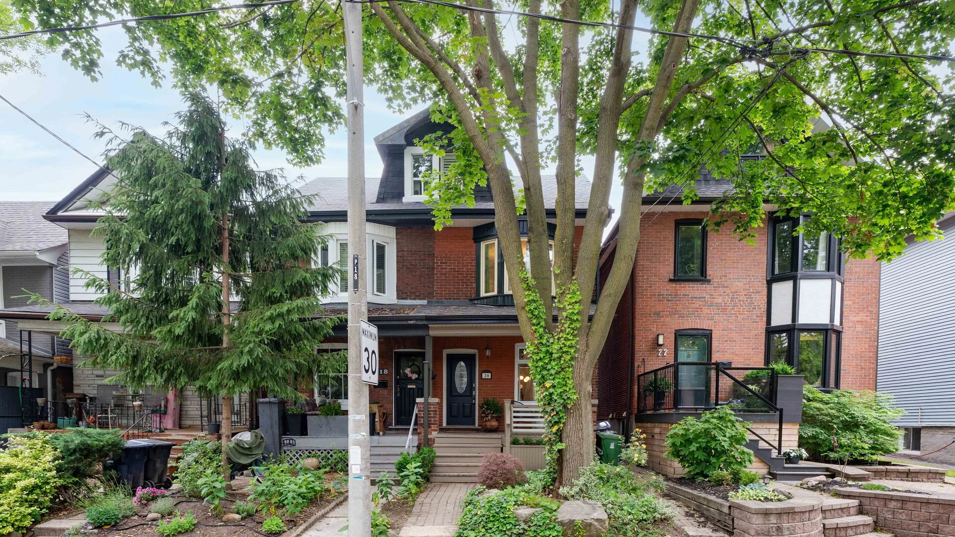 20 Condor Front 2.jpg