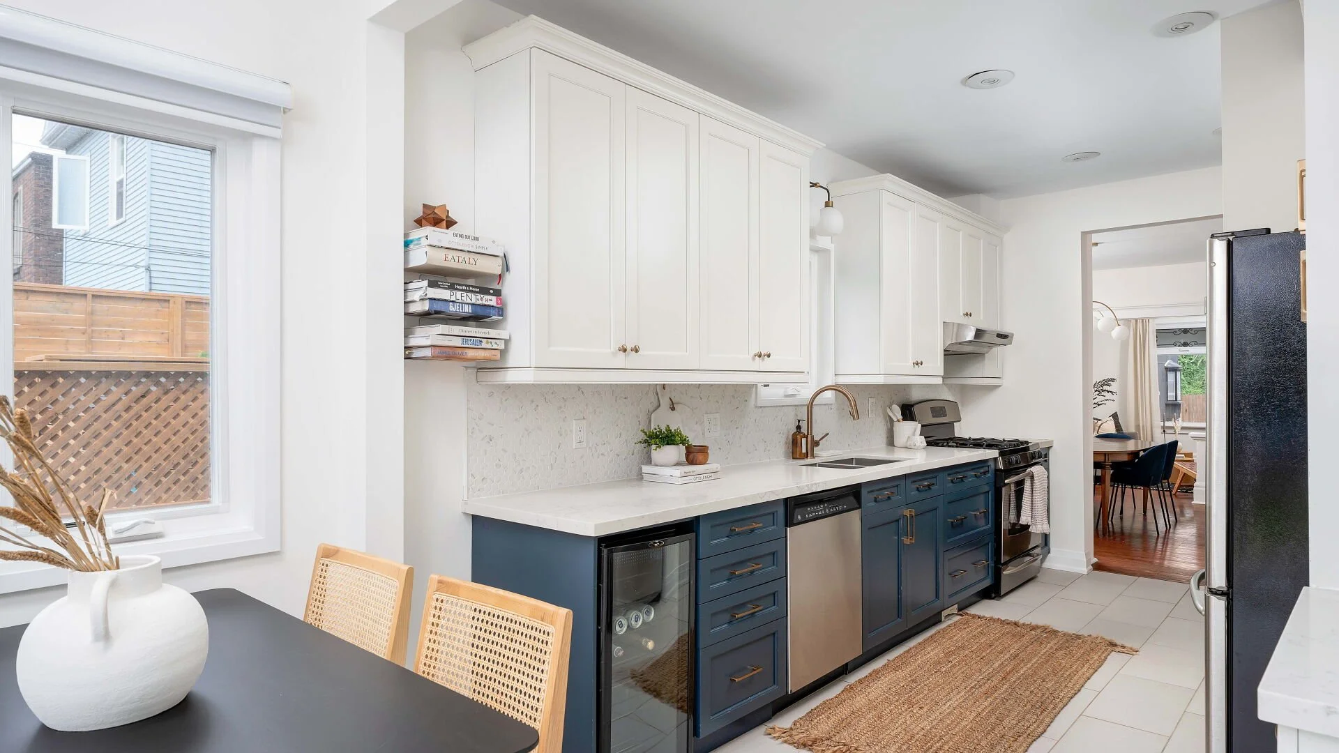 20 Condor Kitchen 6.jpg