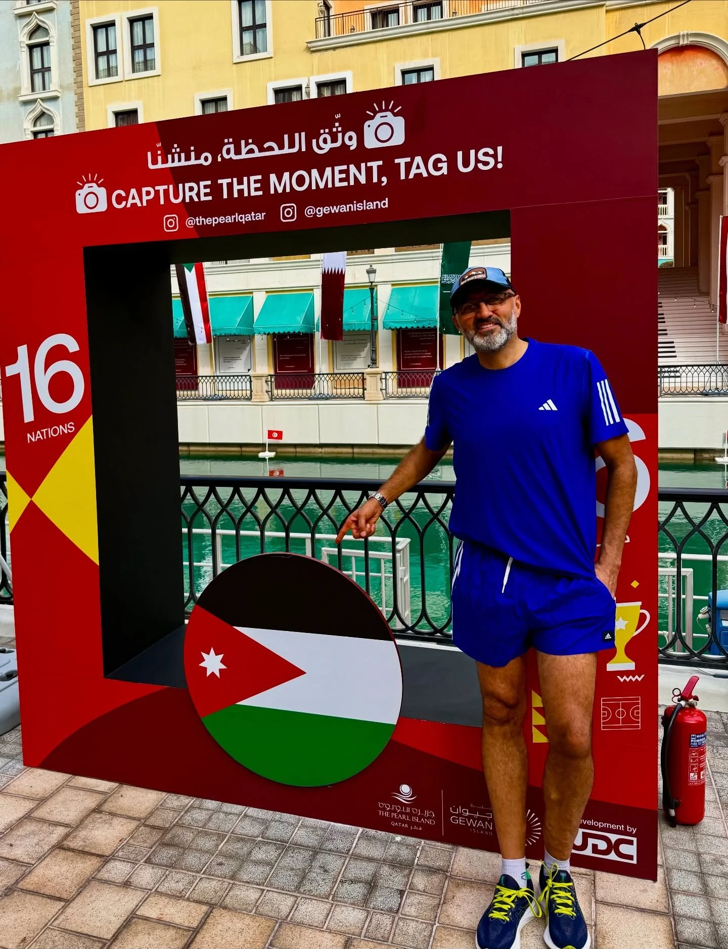 سواء لعبنا بالفريق الثاني أو بالفريق الأساسي، الأردن دايمًا بتلعب بقلب واحد. وبقلبهم فازوا. 

&rlm;وقفوا قدّام مصر وقدّموا مباراة رجولة، روح، وإصرار.
&rlm;وفازوا ٣&ndash;٠  بكل استحقاق.

&rlm;سواء لعبت مصر بكامل نجومها أو لا&hellip;
&rlm;النتيجة واضح