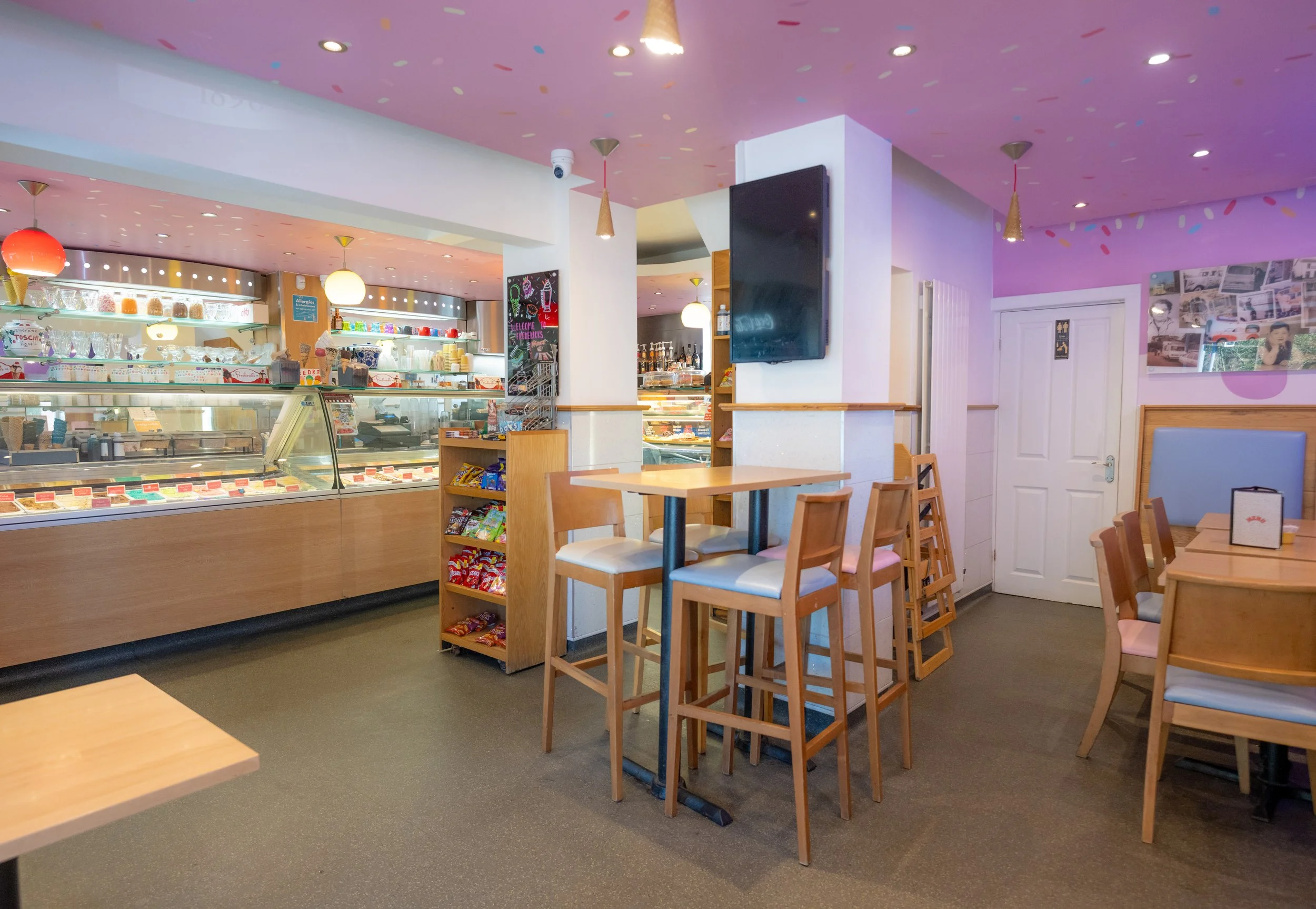 inside fredricks ice cream